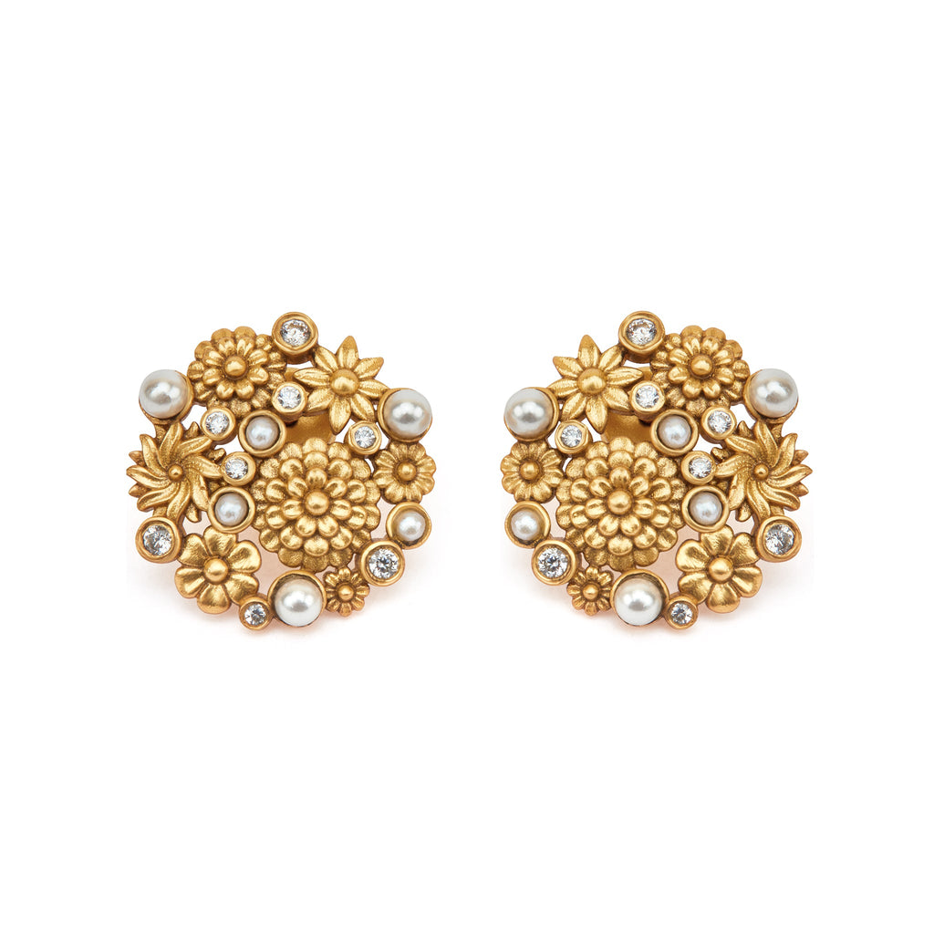 Opaline Perla Studs