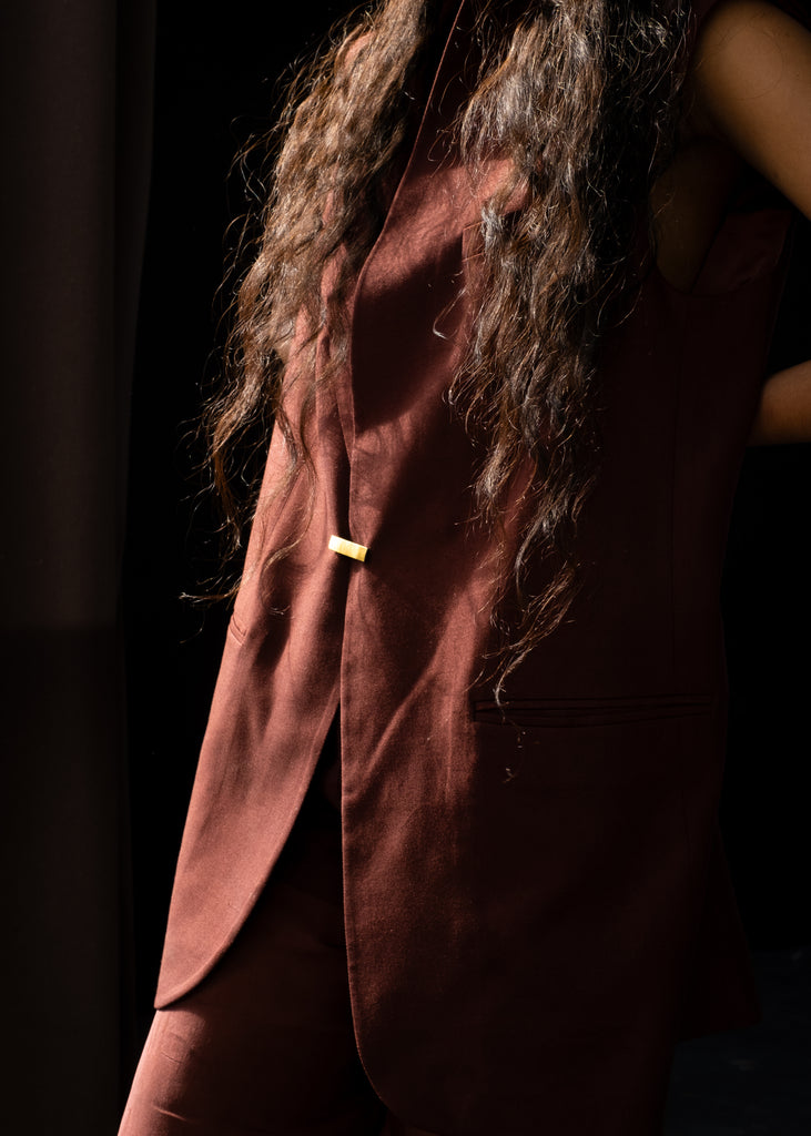 MERLOT VEST & ORGANZA PANTS