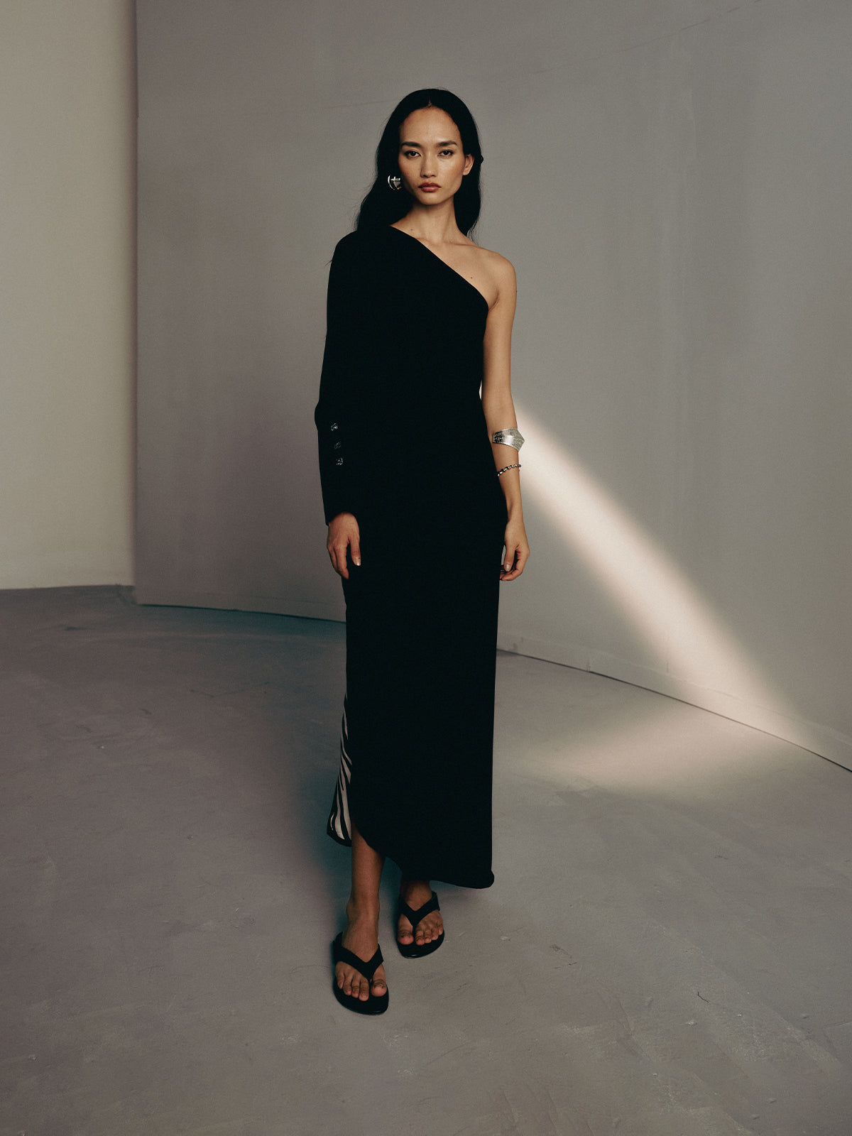 NOIR ONE SHOULDER DRESS