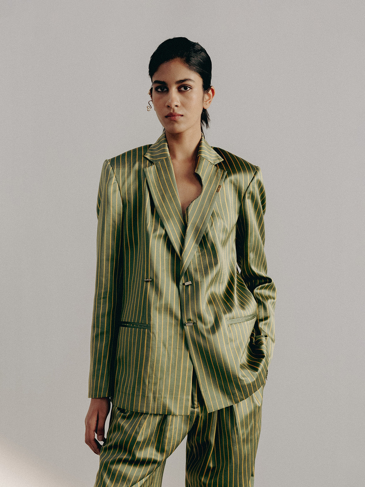 GREEN STRIPE BLAZER
