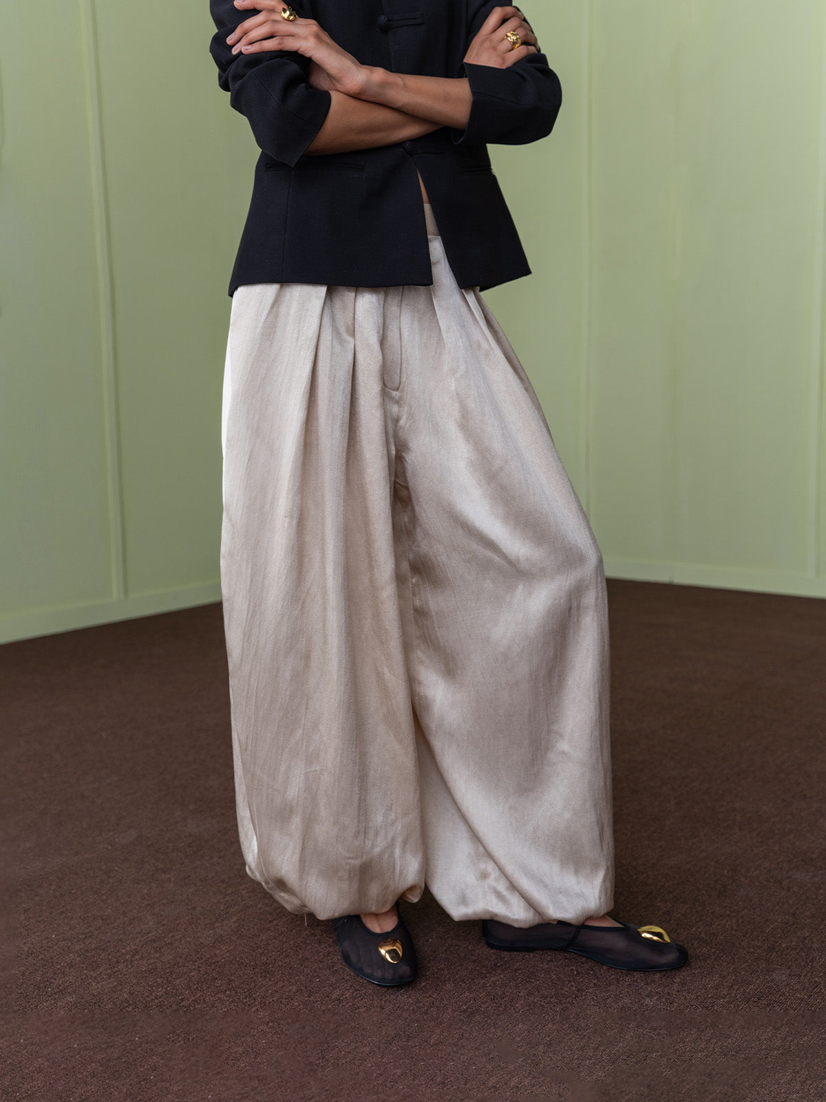 PEARLED IVORY BALOON PANTS