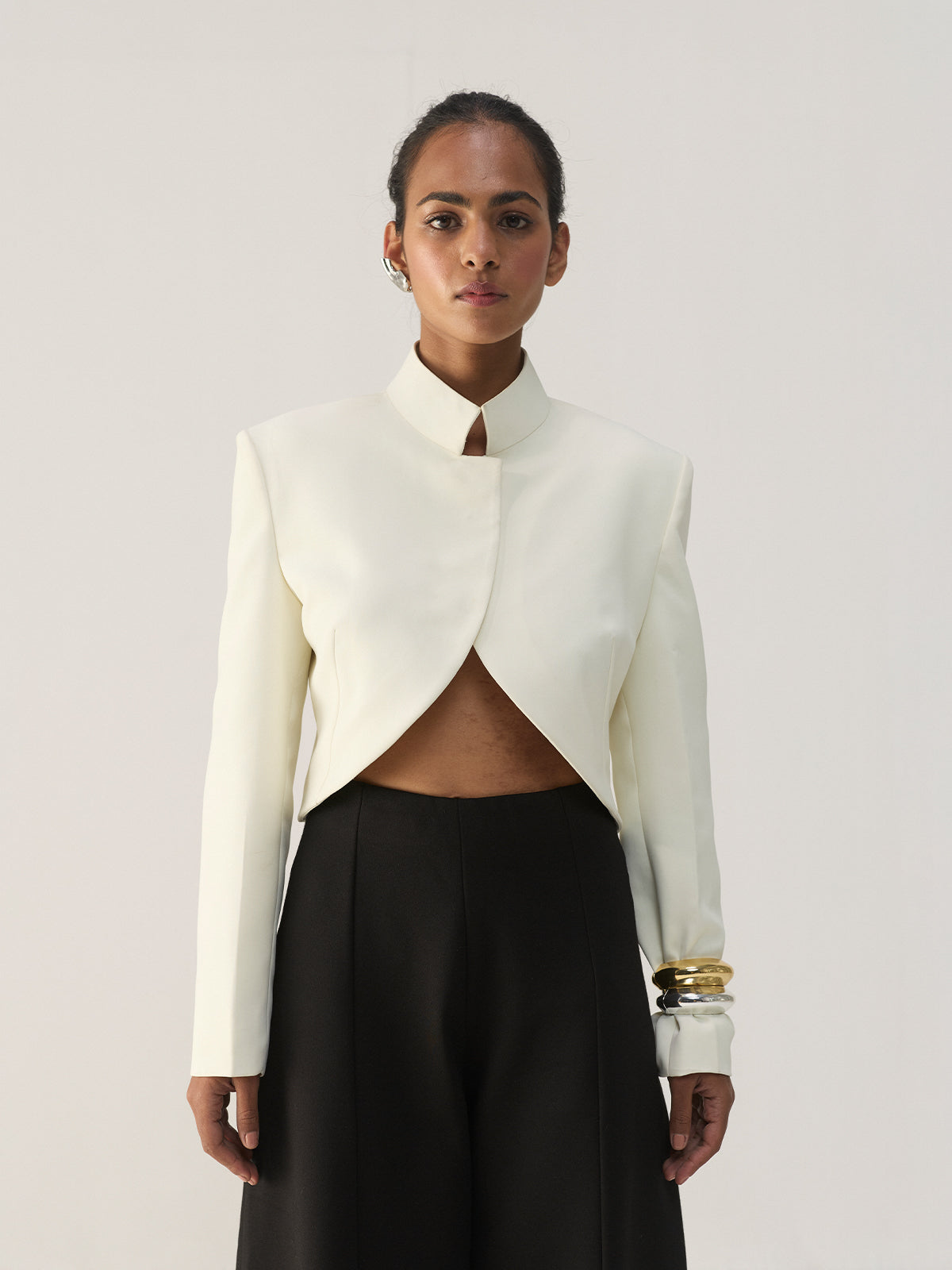 IVORY CRESCENT FRONT CROPPED JACKET