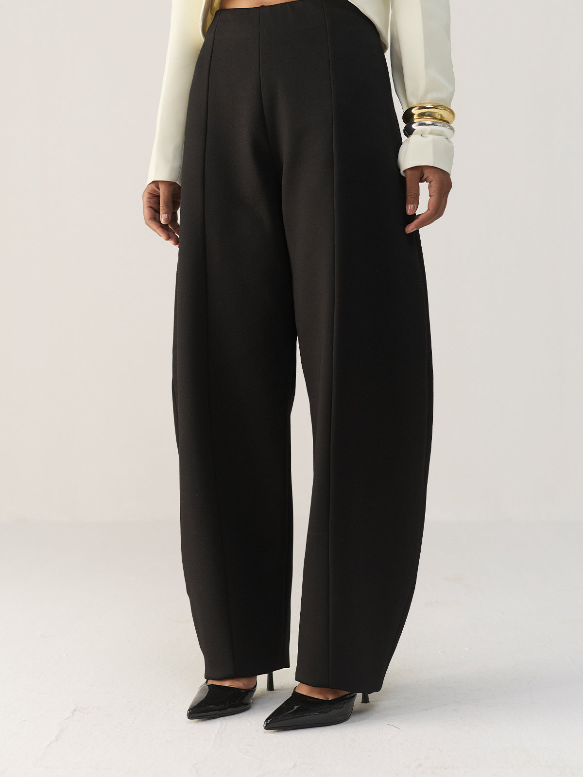 BLACK PONTE BARREL PANTS