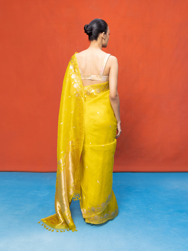 Handwoven Lemon Yellow Kora Banarasi Saree