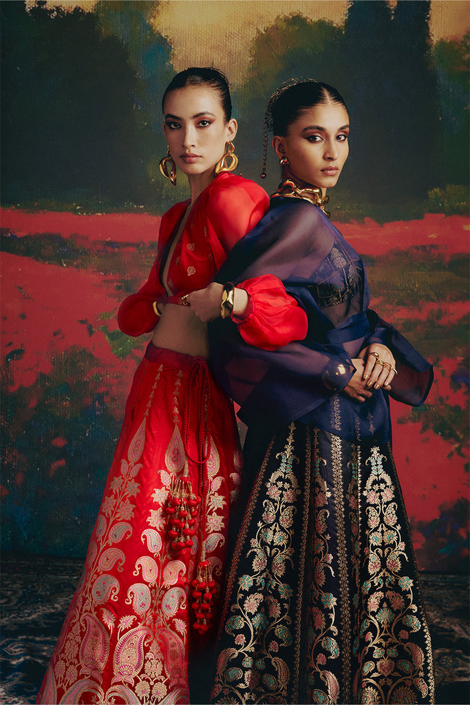 Aishwarya Lekshmi In Handwoven Deep Blue Silk Lehenga