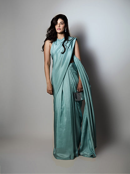 Carla Kanugo In Handwoven Ice Blue Silk Saree