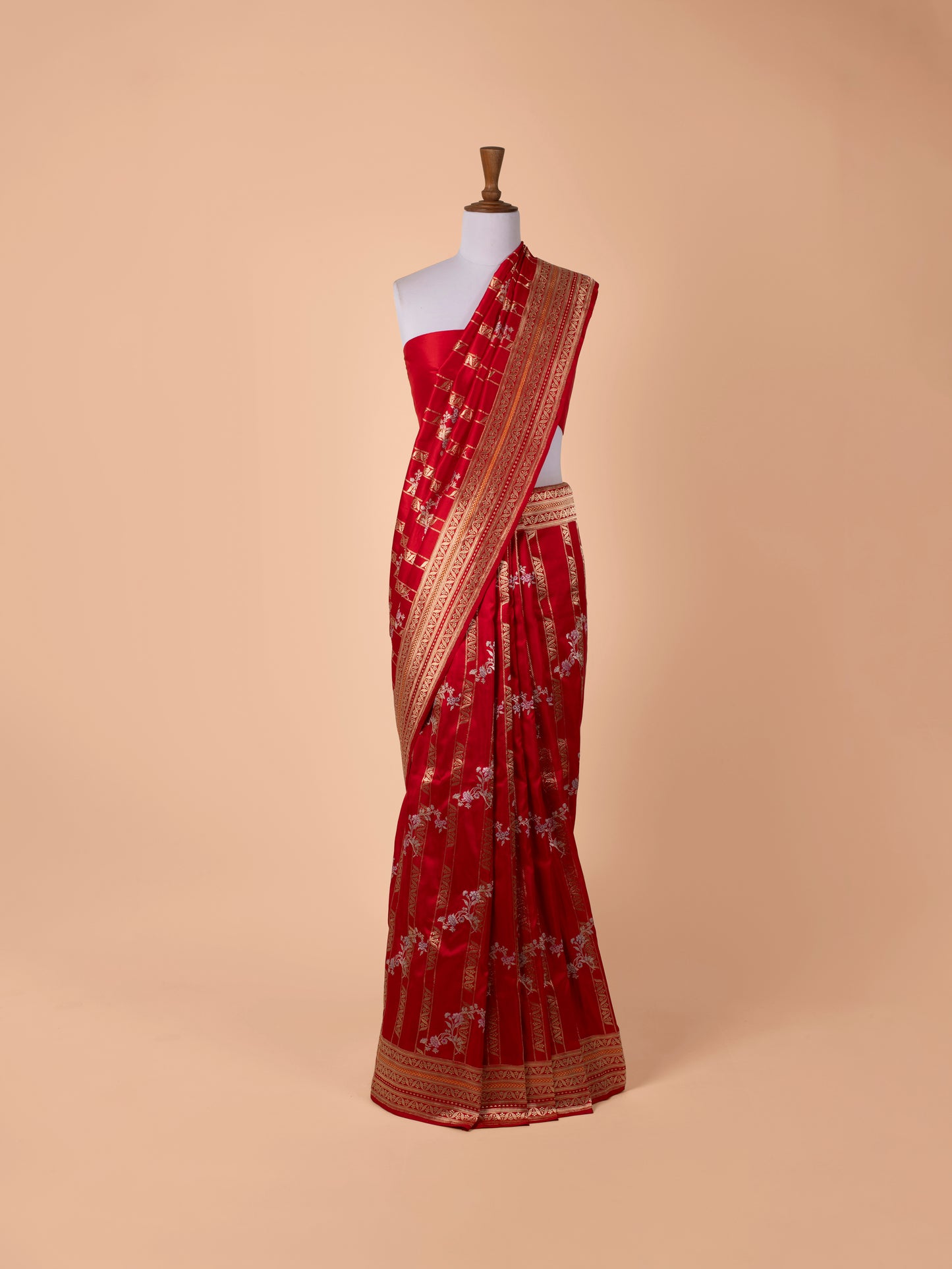 Handwoven Red Silk Saree