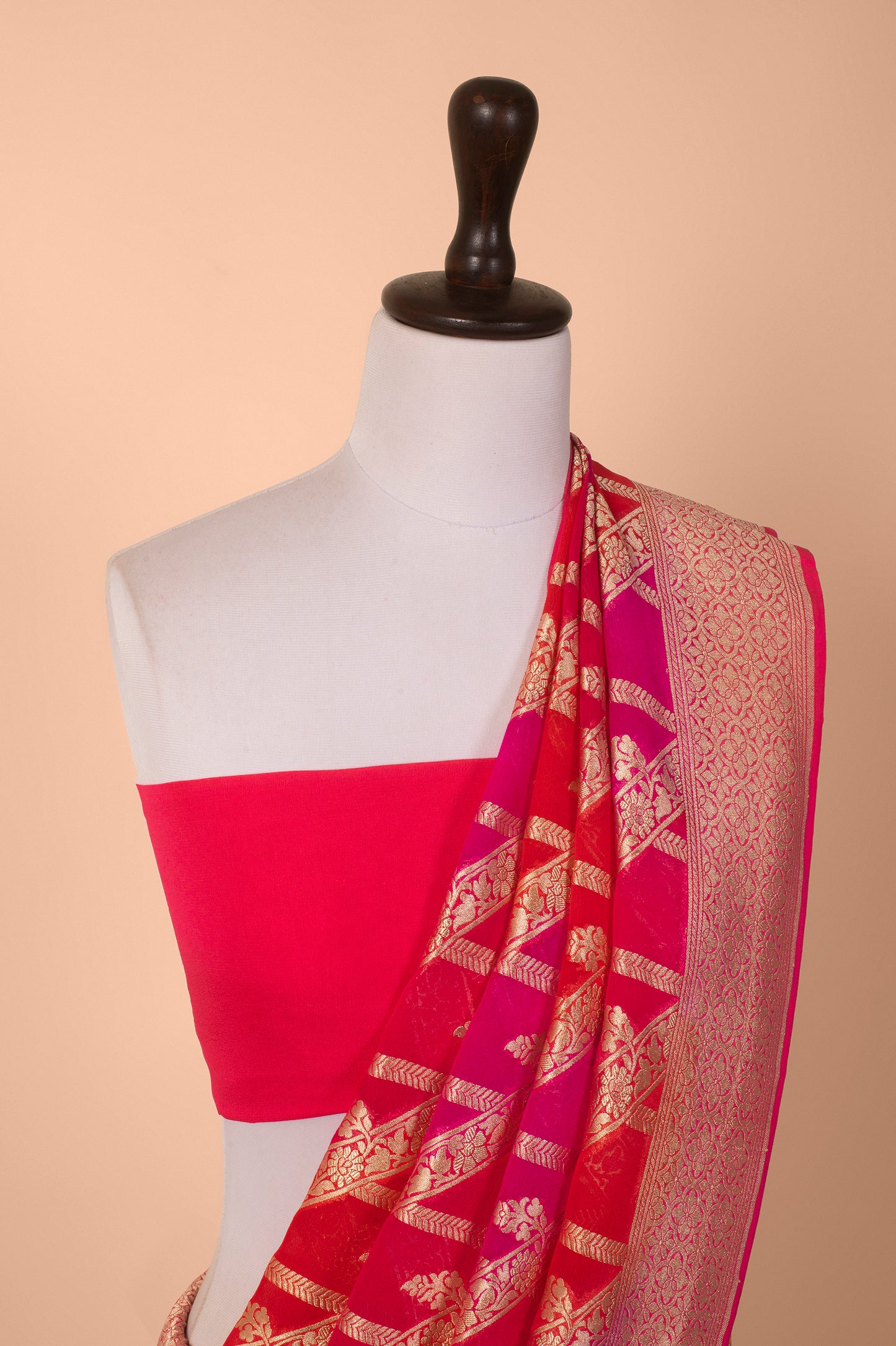 Handwoven Multicolor Georgette Saree