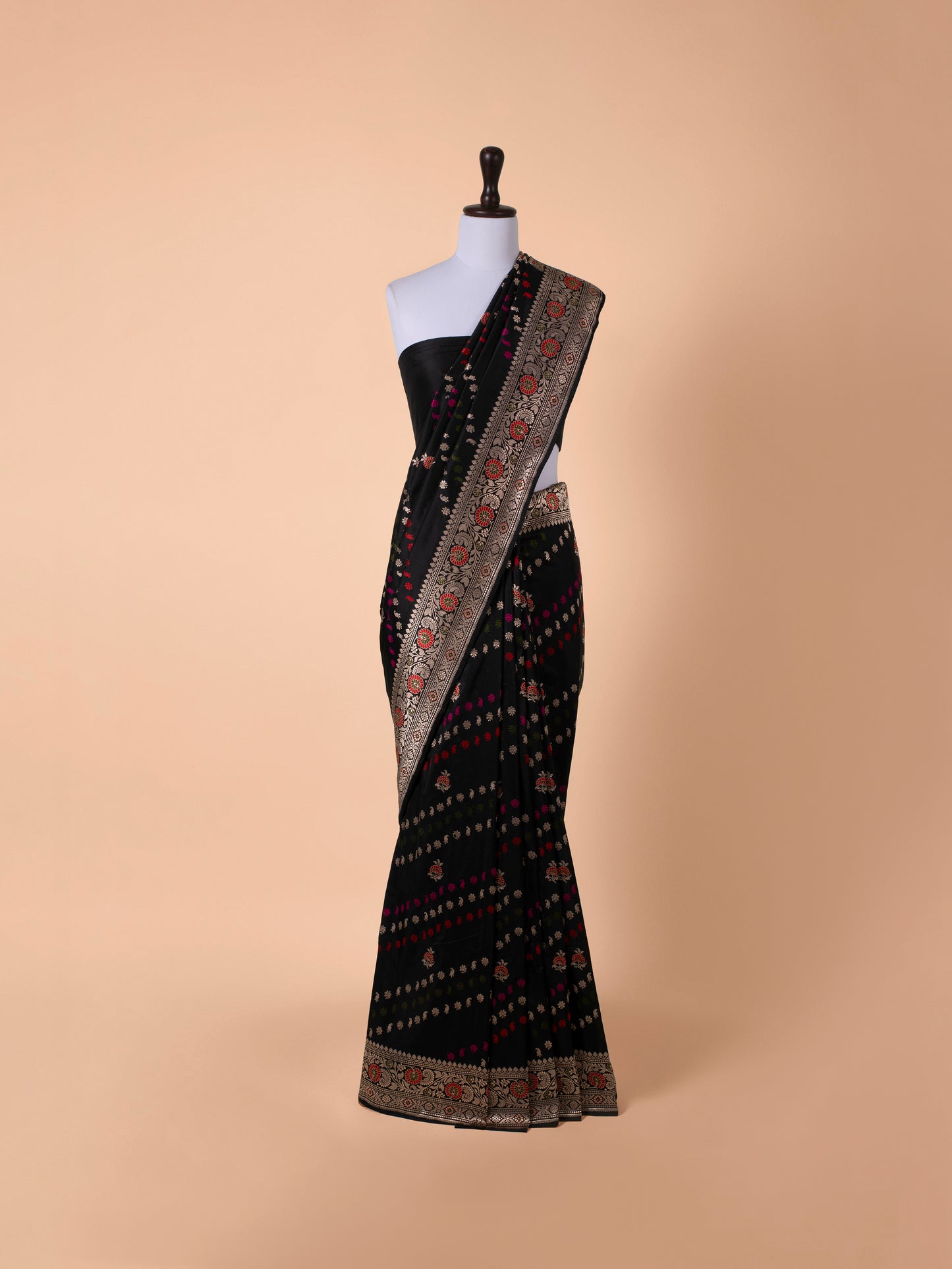 Handwoven Black Silk Saree