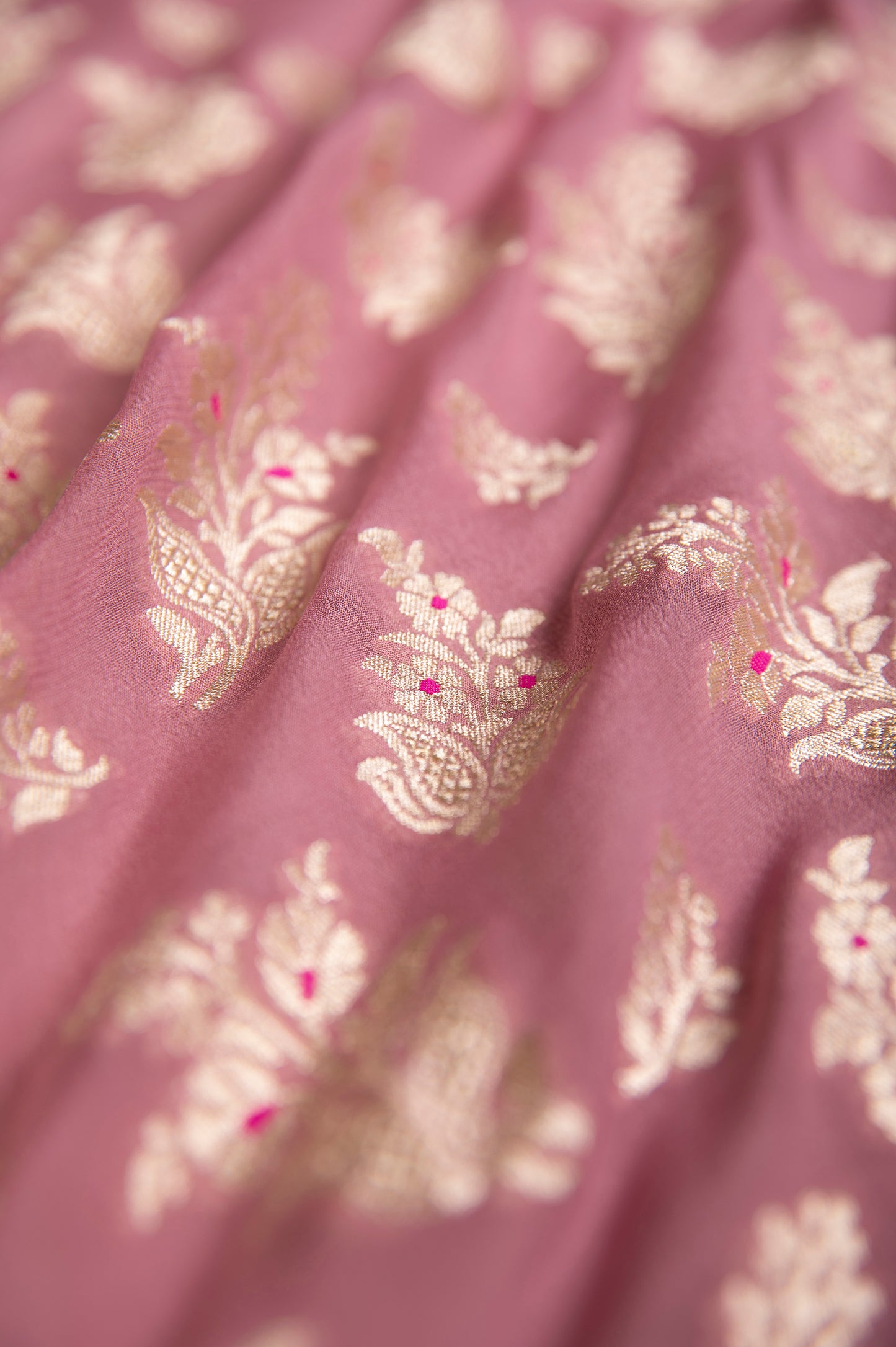 Handwoven Mauve Georgette Fabric