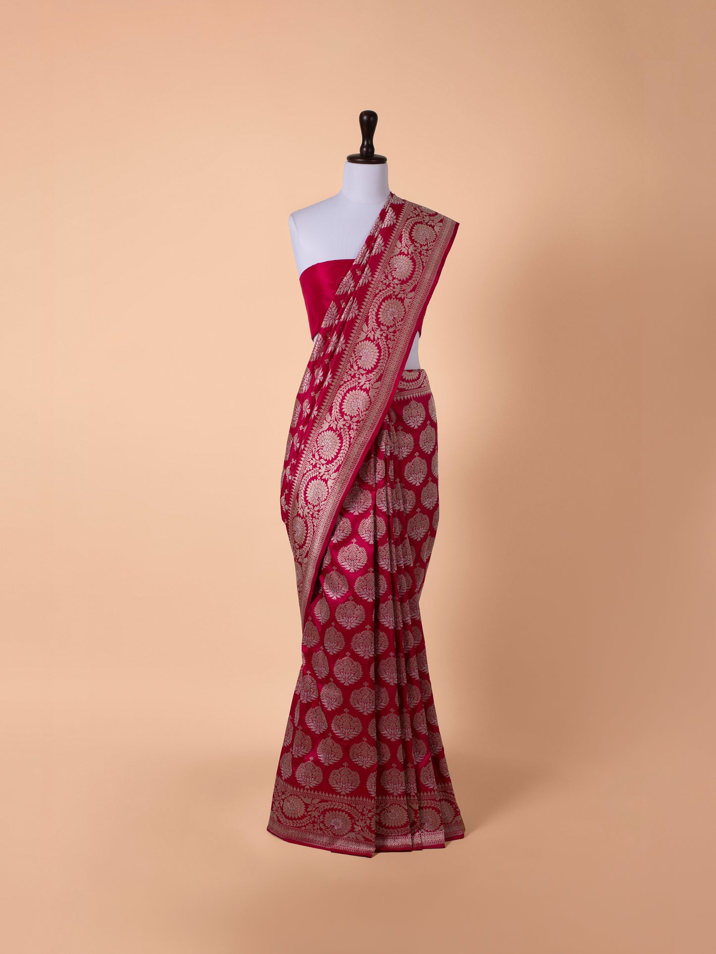 Handwoven Rani Pink Silk Saree