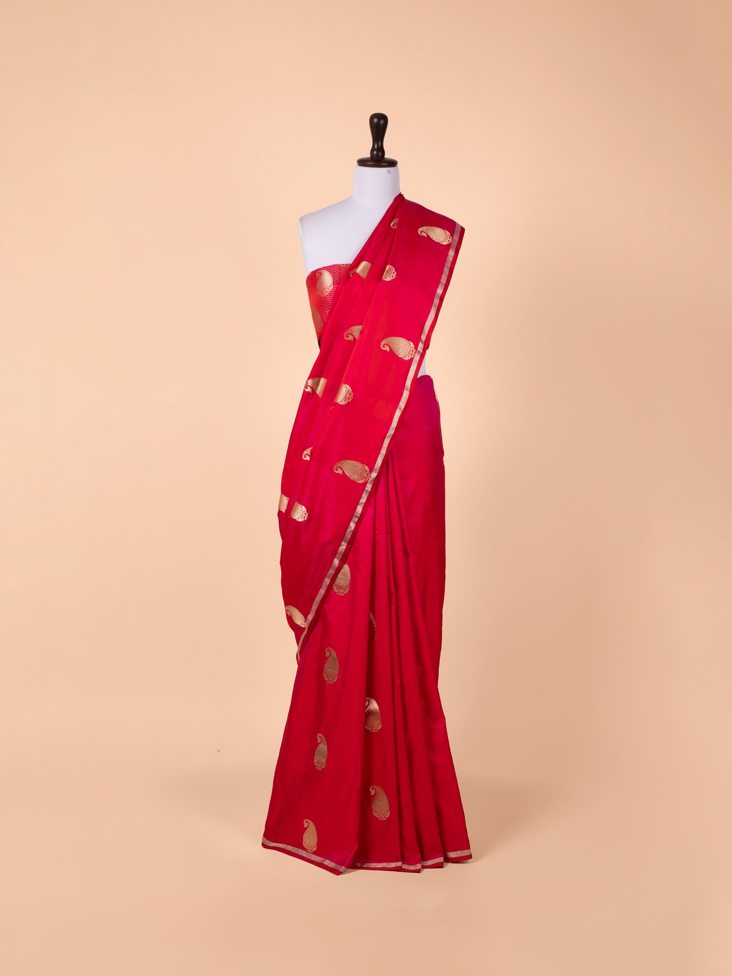 Handwoven Rani Pink Silk Saree