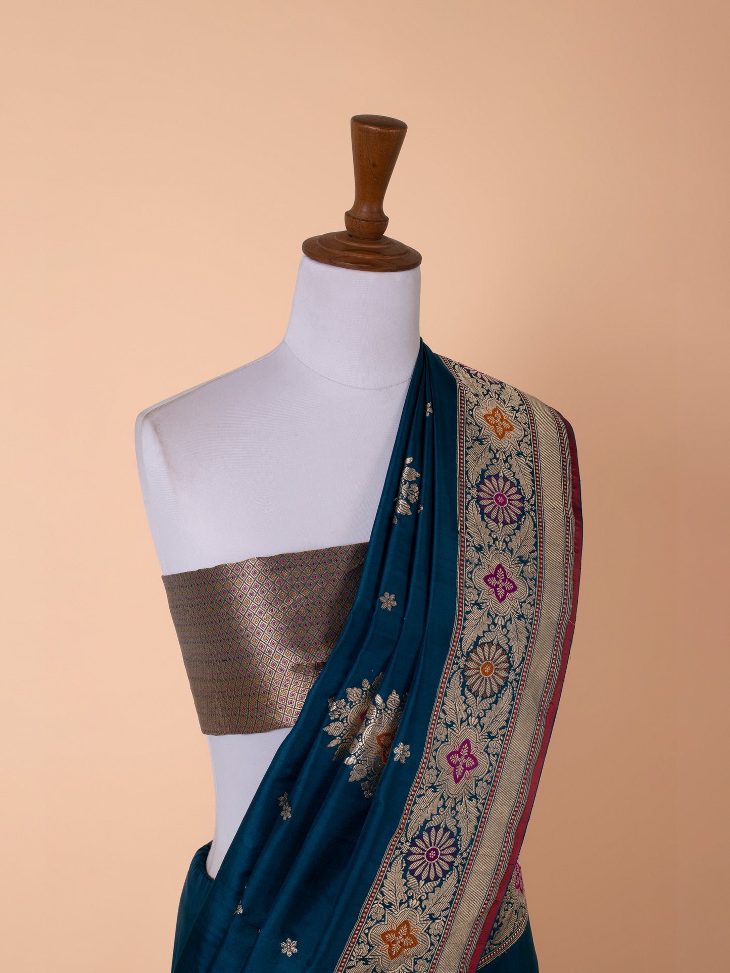 Handwoven Navy Blue Silk Saree