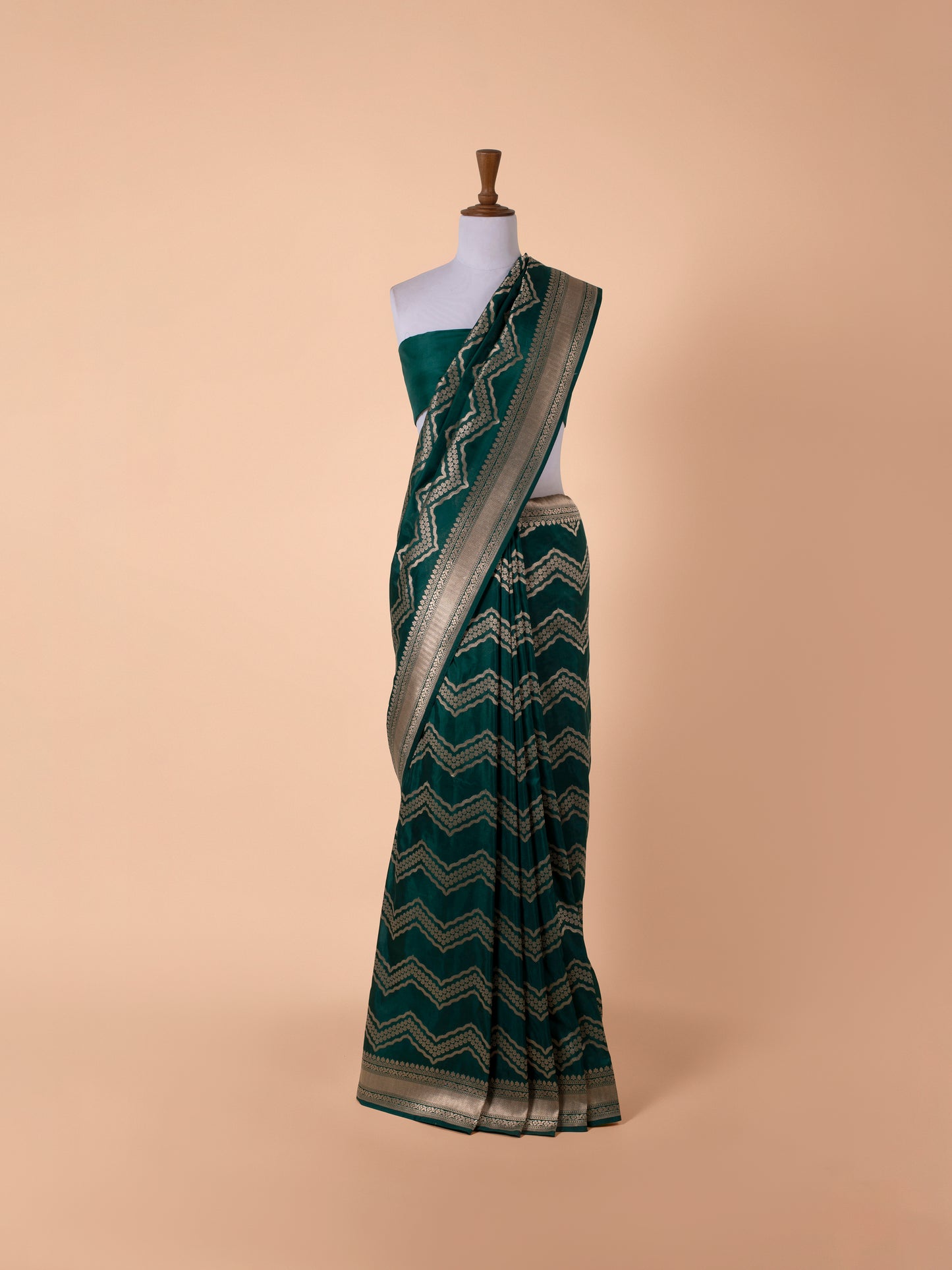 Handwoven Bottle Green Silk Saree