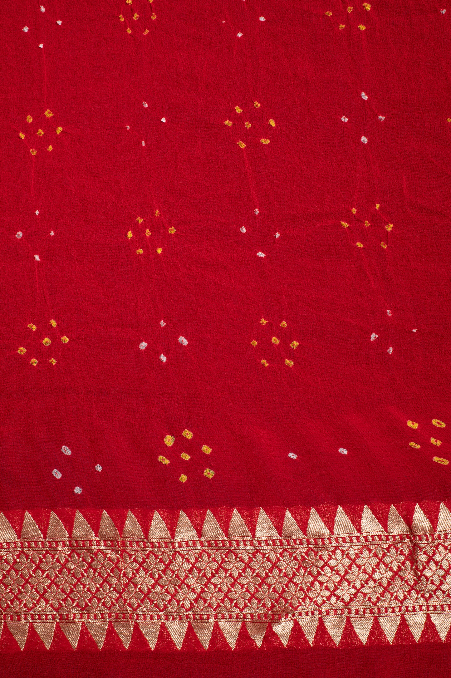 Handwoven Red and Orange Bandhani Georgette Saree