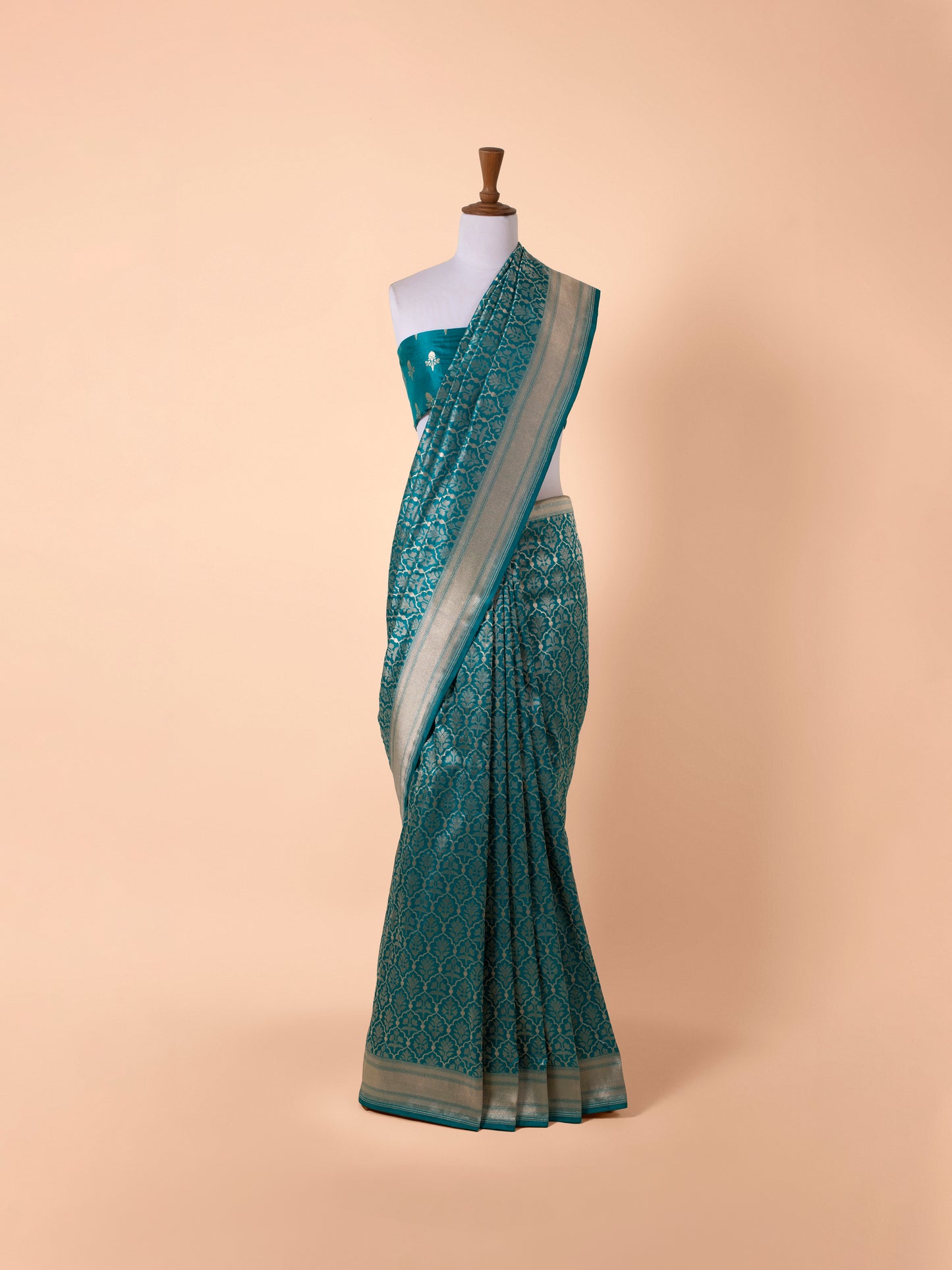 Handwoven Aqua Green Silk Saree