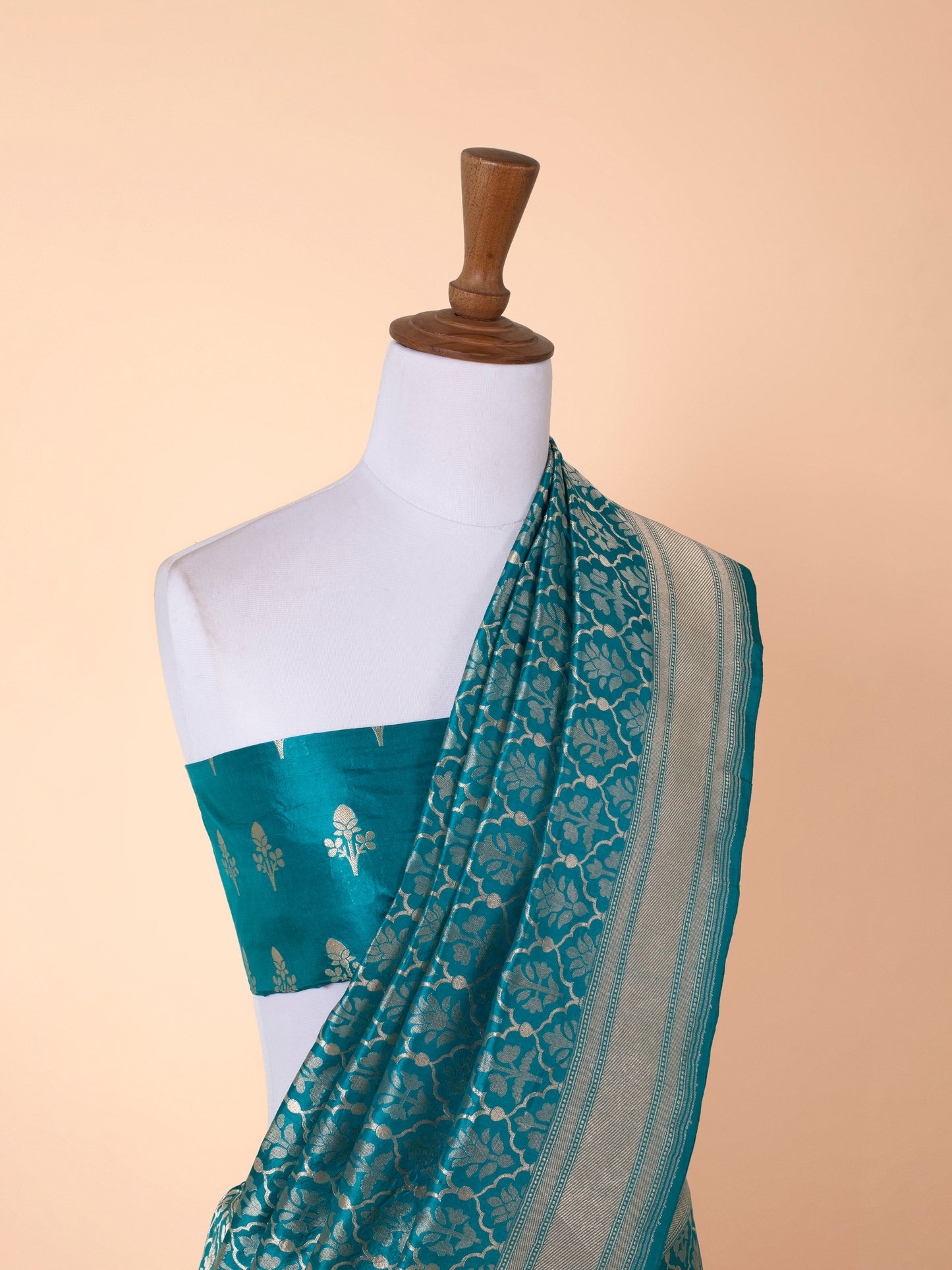 Handwoven Aqua Green Silk Saree