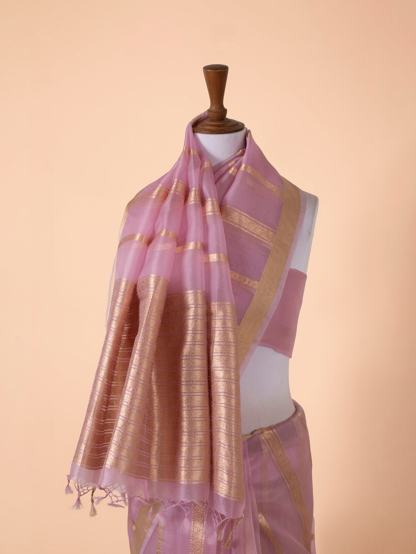 Handwoven Pink Organza Saree