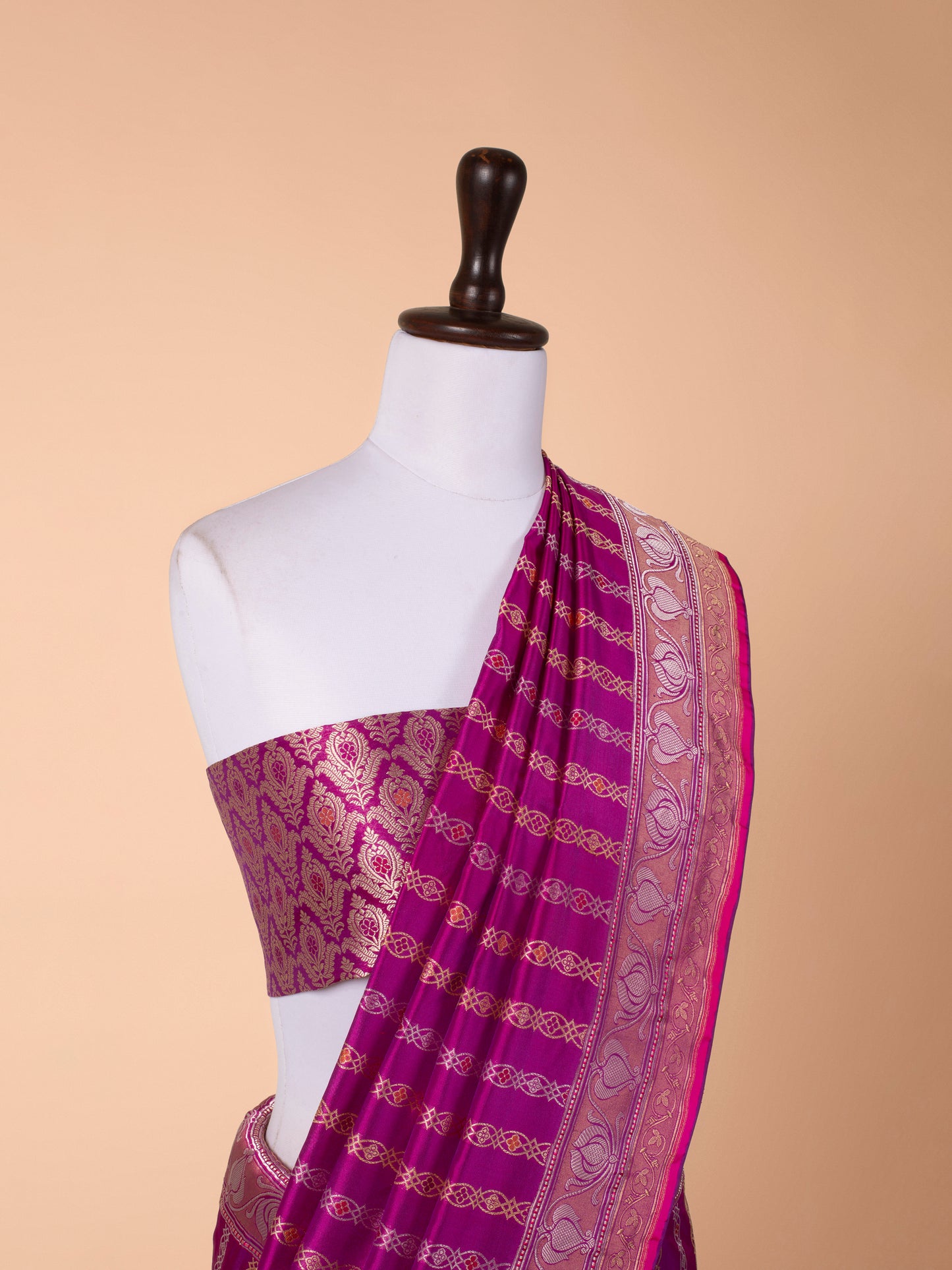 Handwoven Magenta Silk Saree