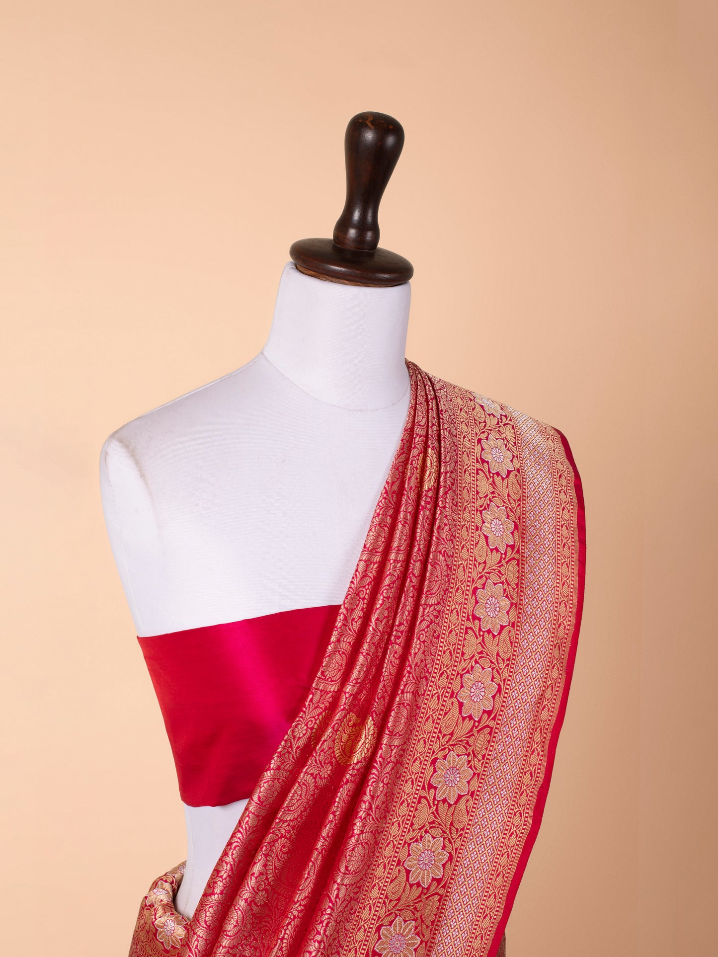 Handwoven Rani Pink Silk Saree