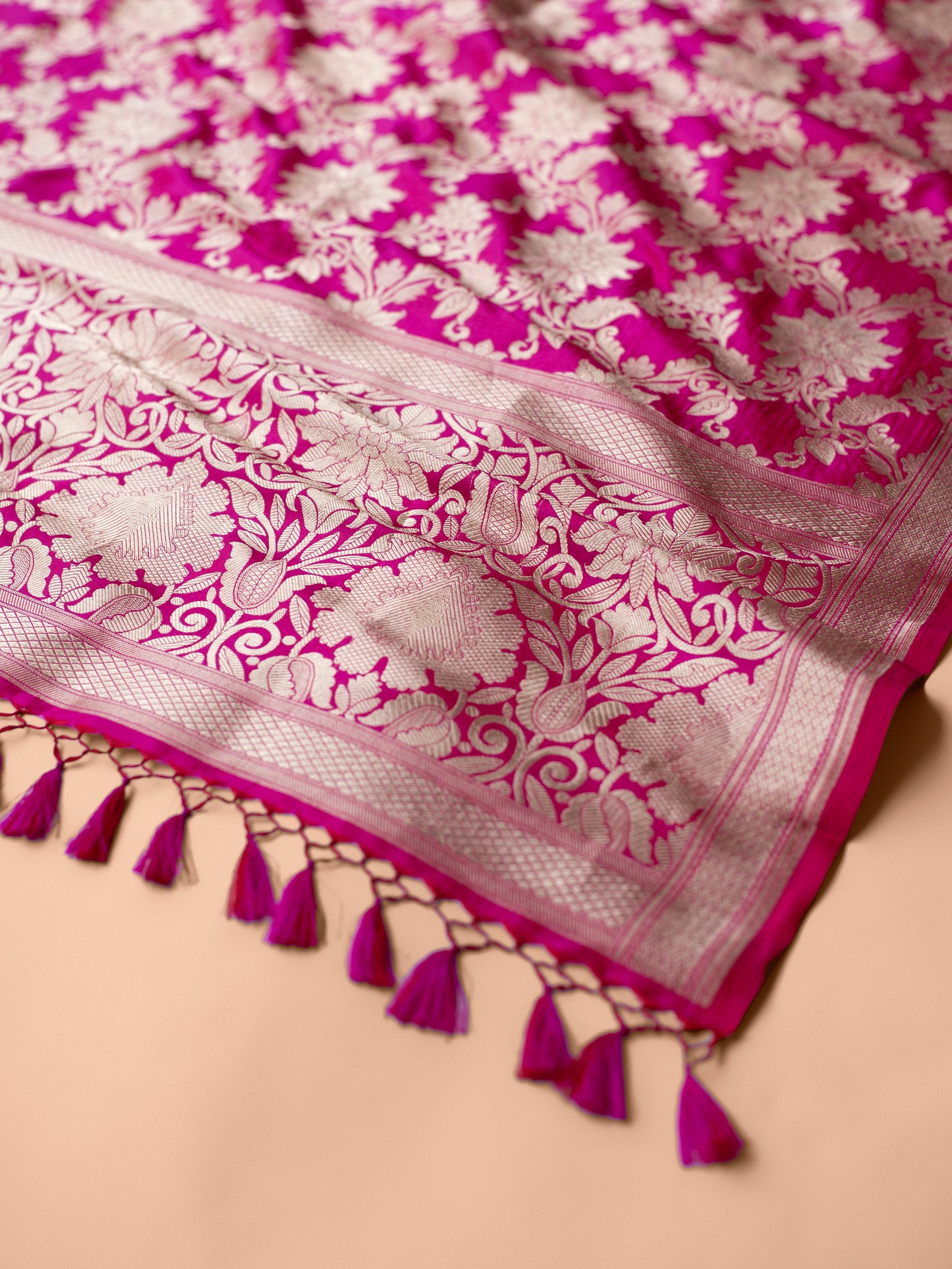 Handwoven Rani Pink Silk Dupatta