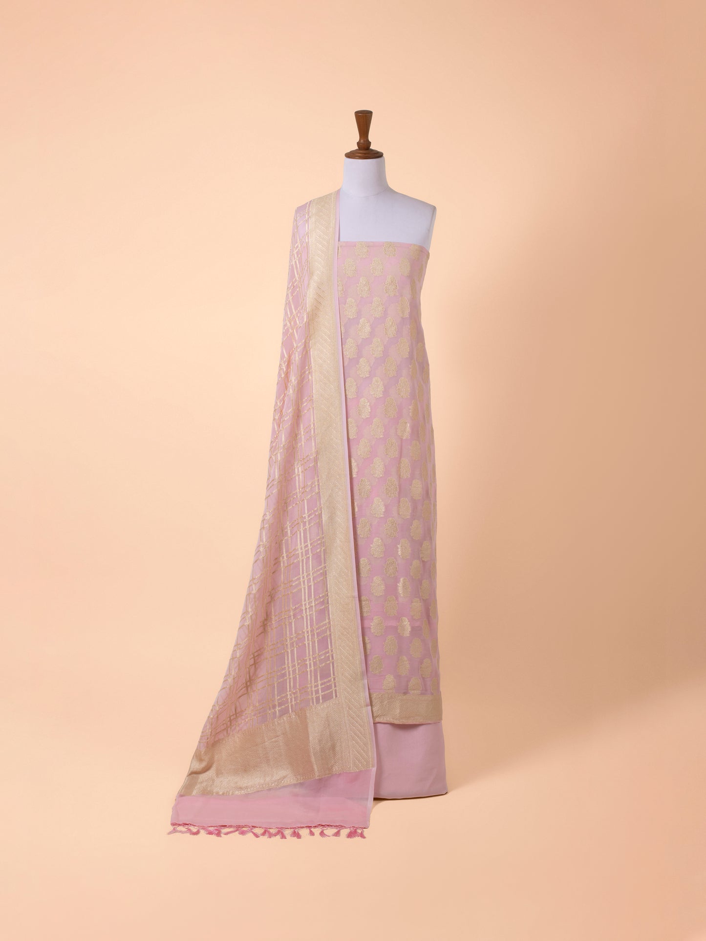 Handwoven Pink Georgette Suit Piece