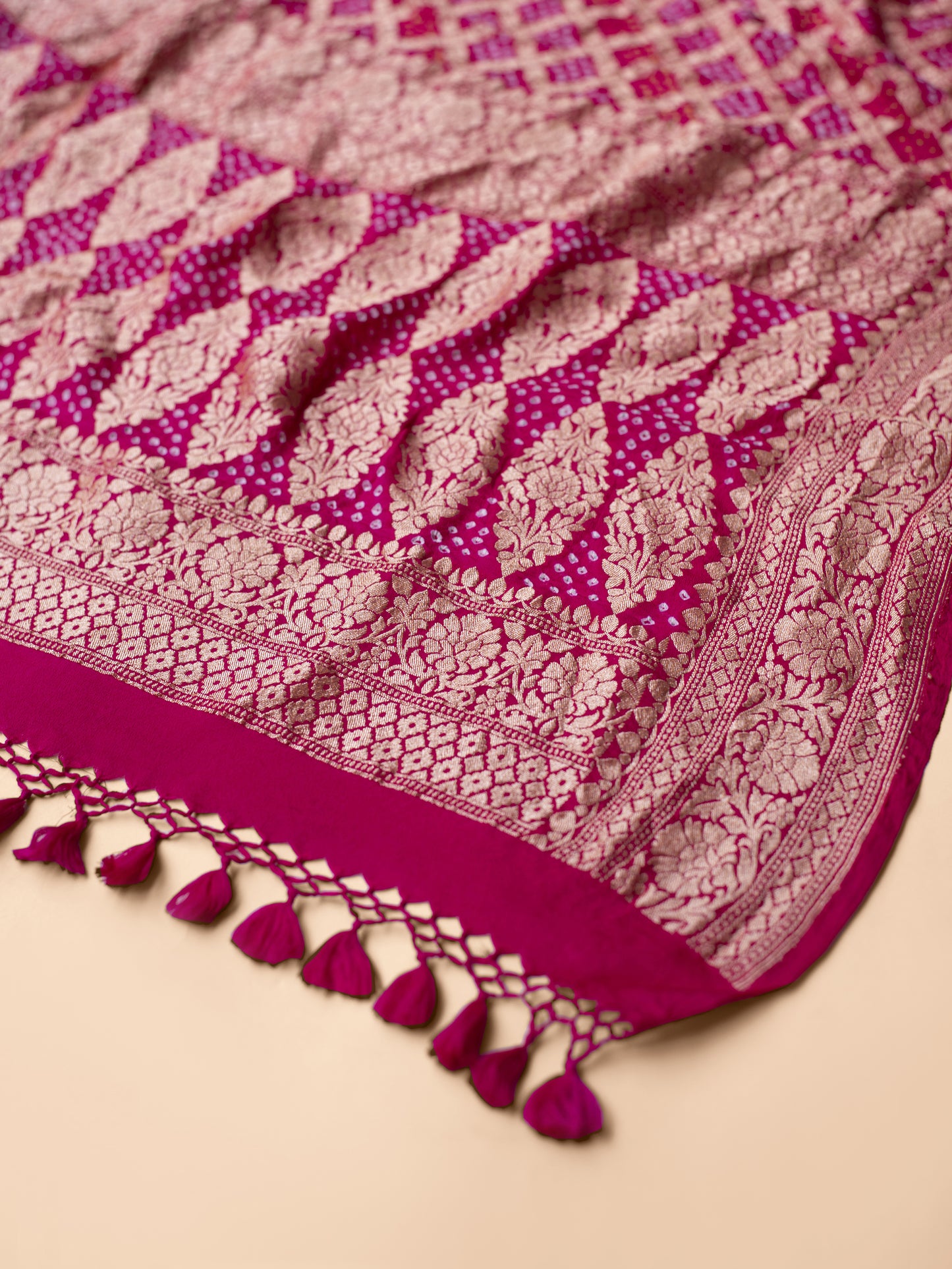 Handwoven Rani Pink Georgette Dupatta