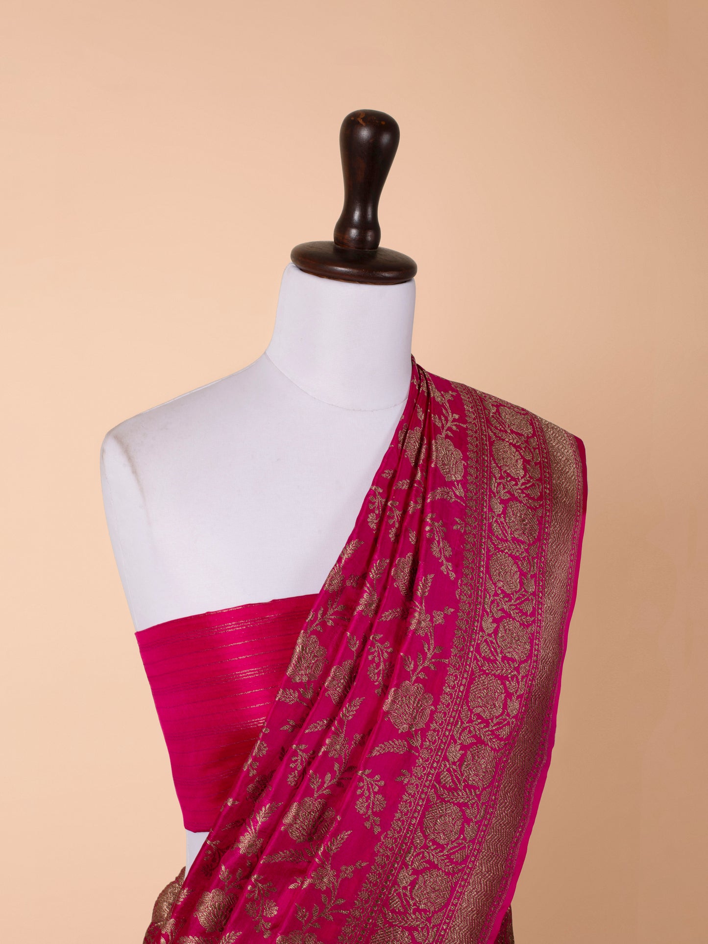 Handwoven Rani Pink Silk Saree