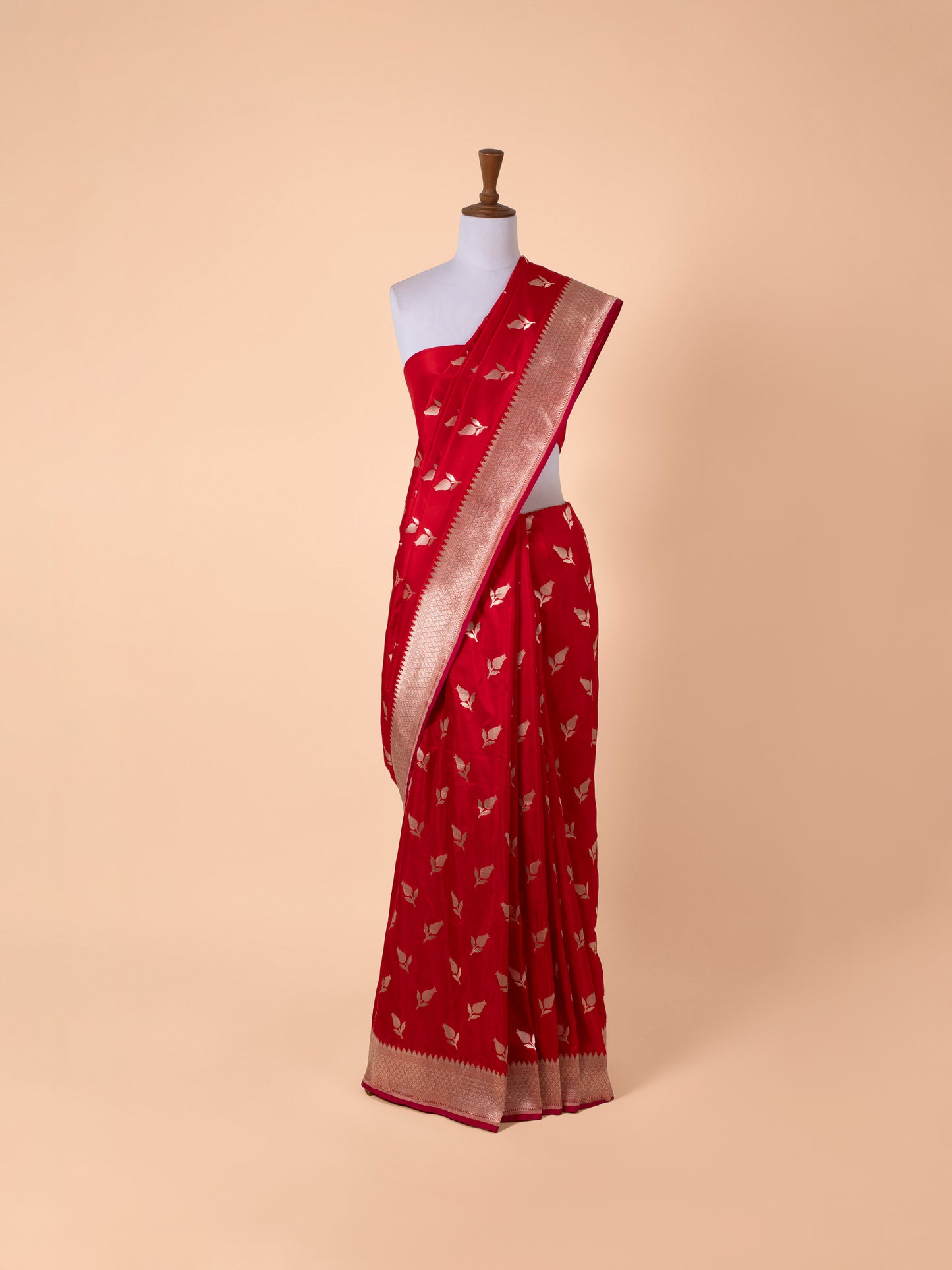 Handwoven Red Silk Saree