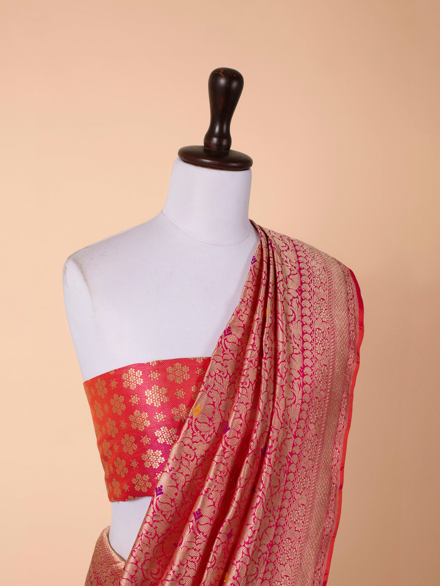 Handwoven Rani Pink Silk Saree