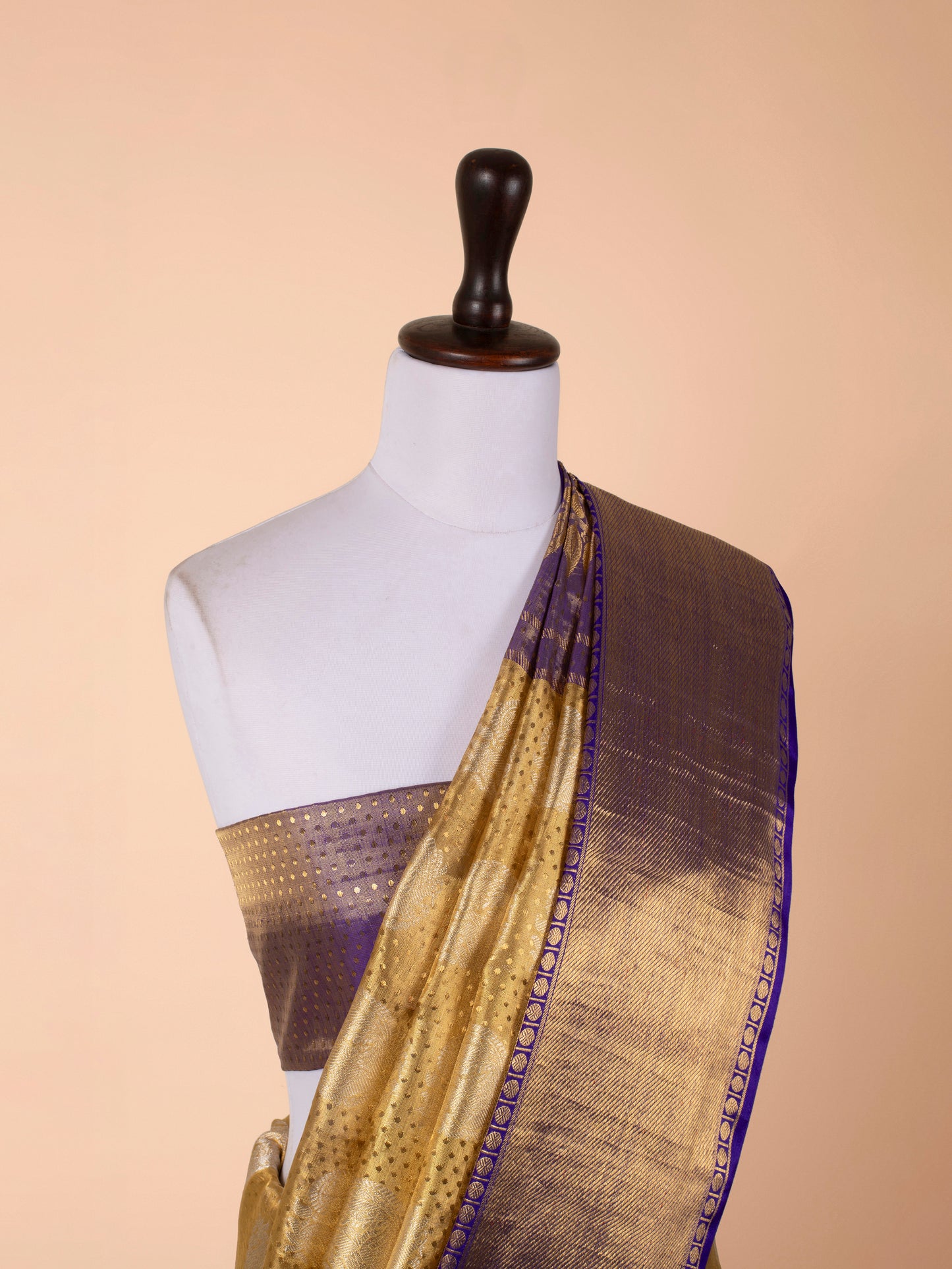 Handwoven Yellow Gold Kanjivaram Tissue Silk Saree