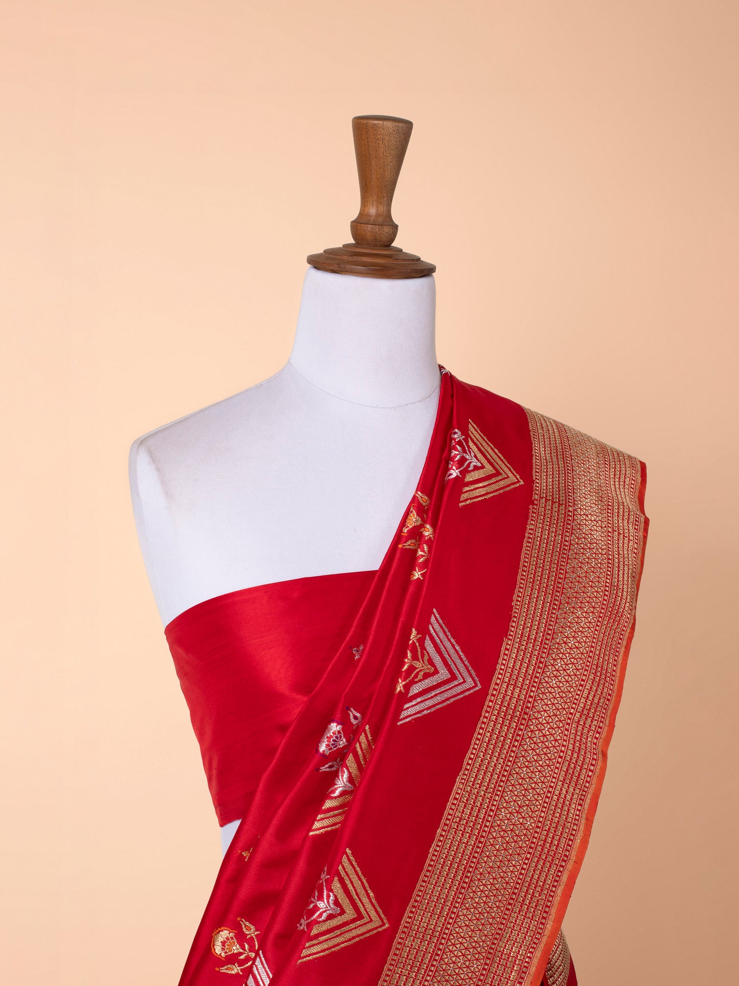 Handwoven Red Silk Saree