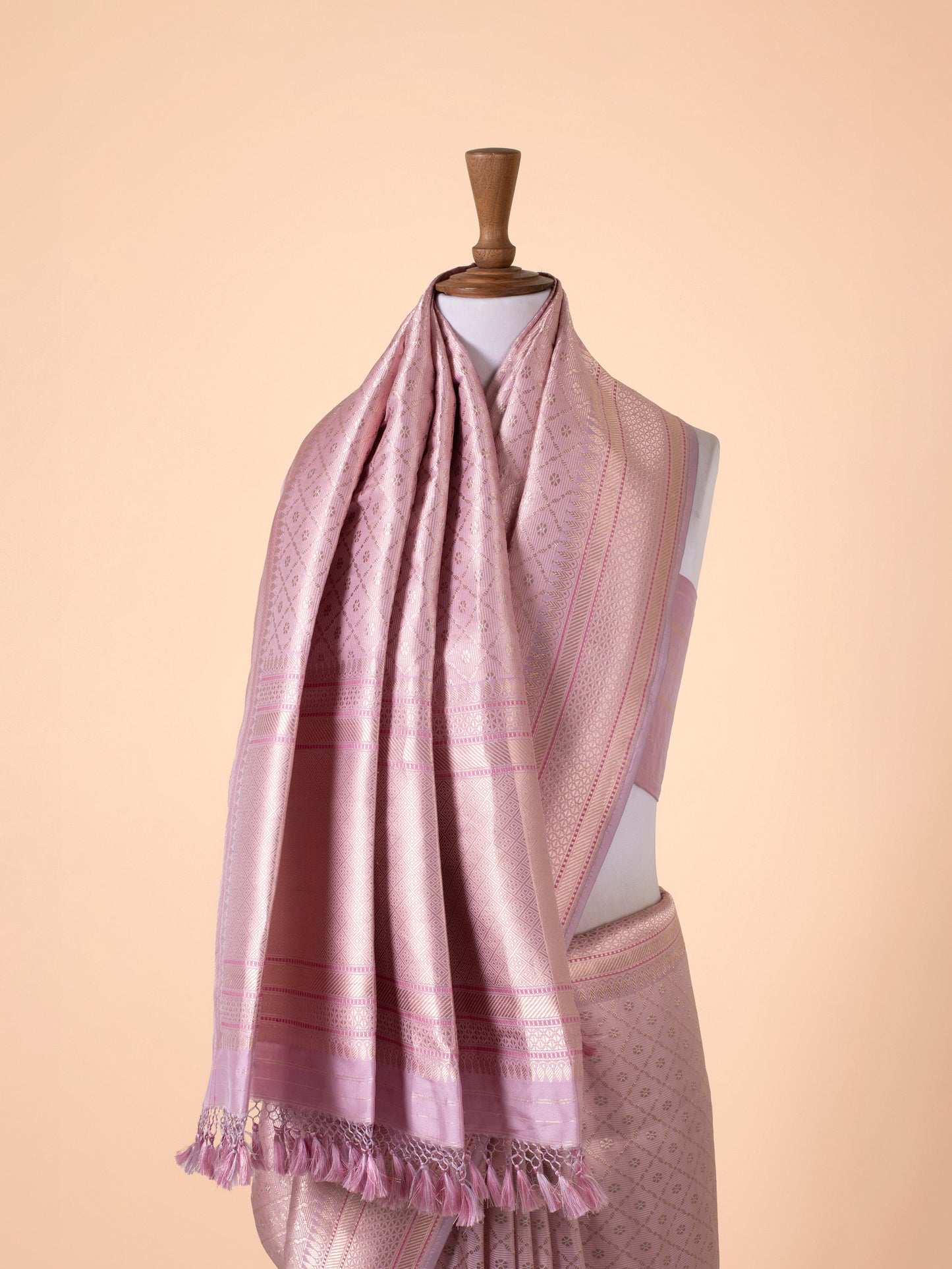 Handwoven Pink Silk Saree