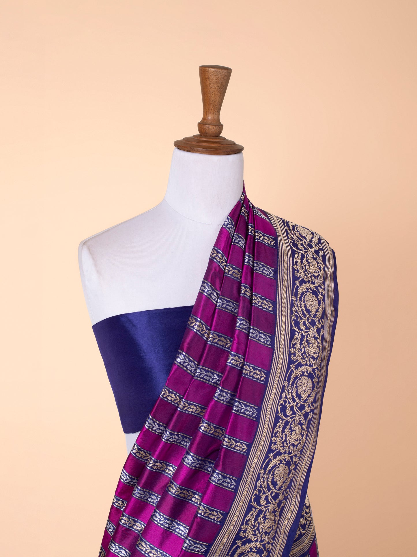 Handwoven Magenta Silk Saree