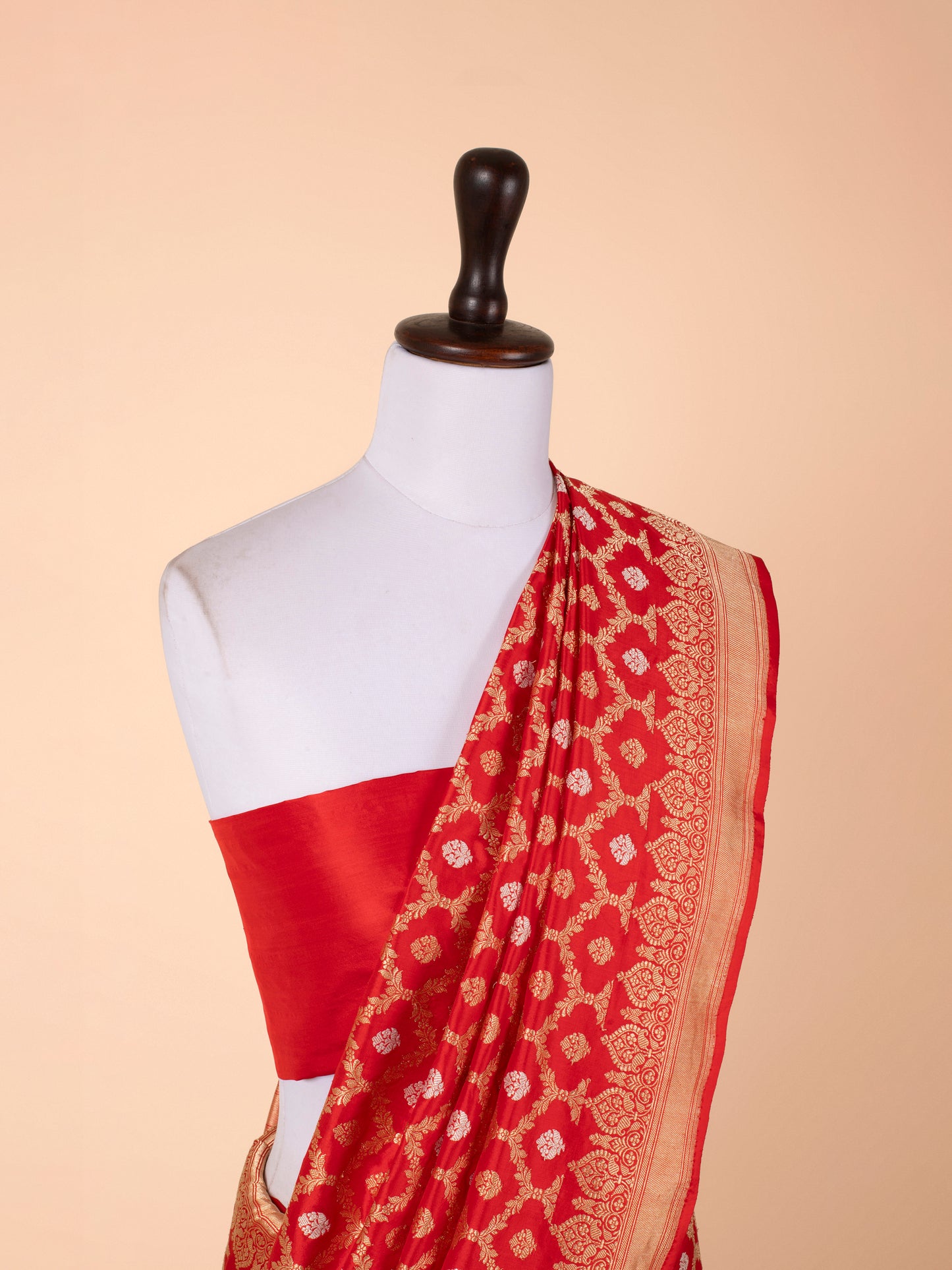 Handwoven Red Silk Saree