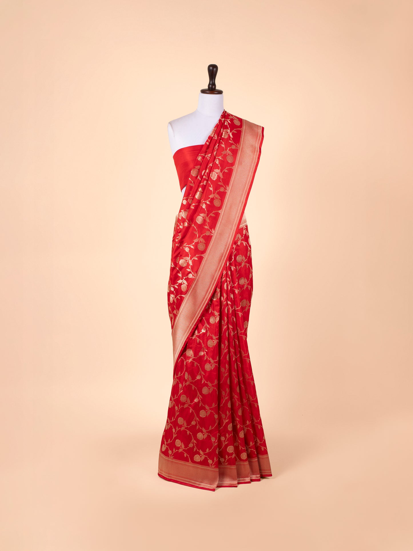 Handwoven Red Silk Saree