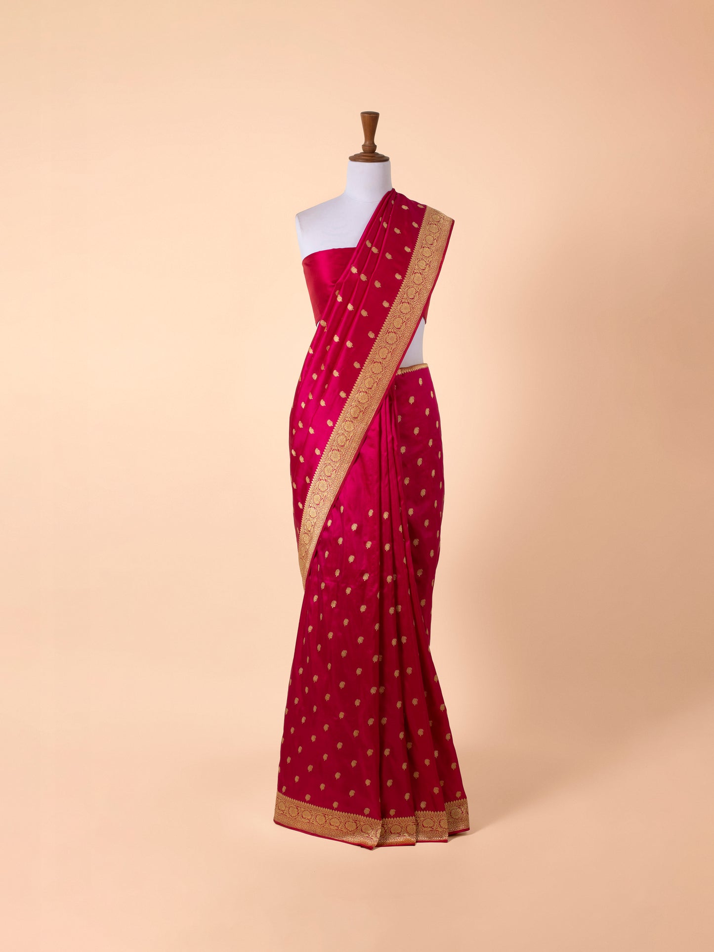 Handwoven Rani Pink Silk Saree