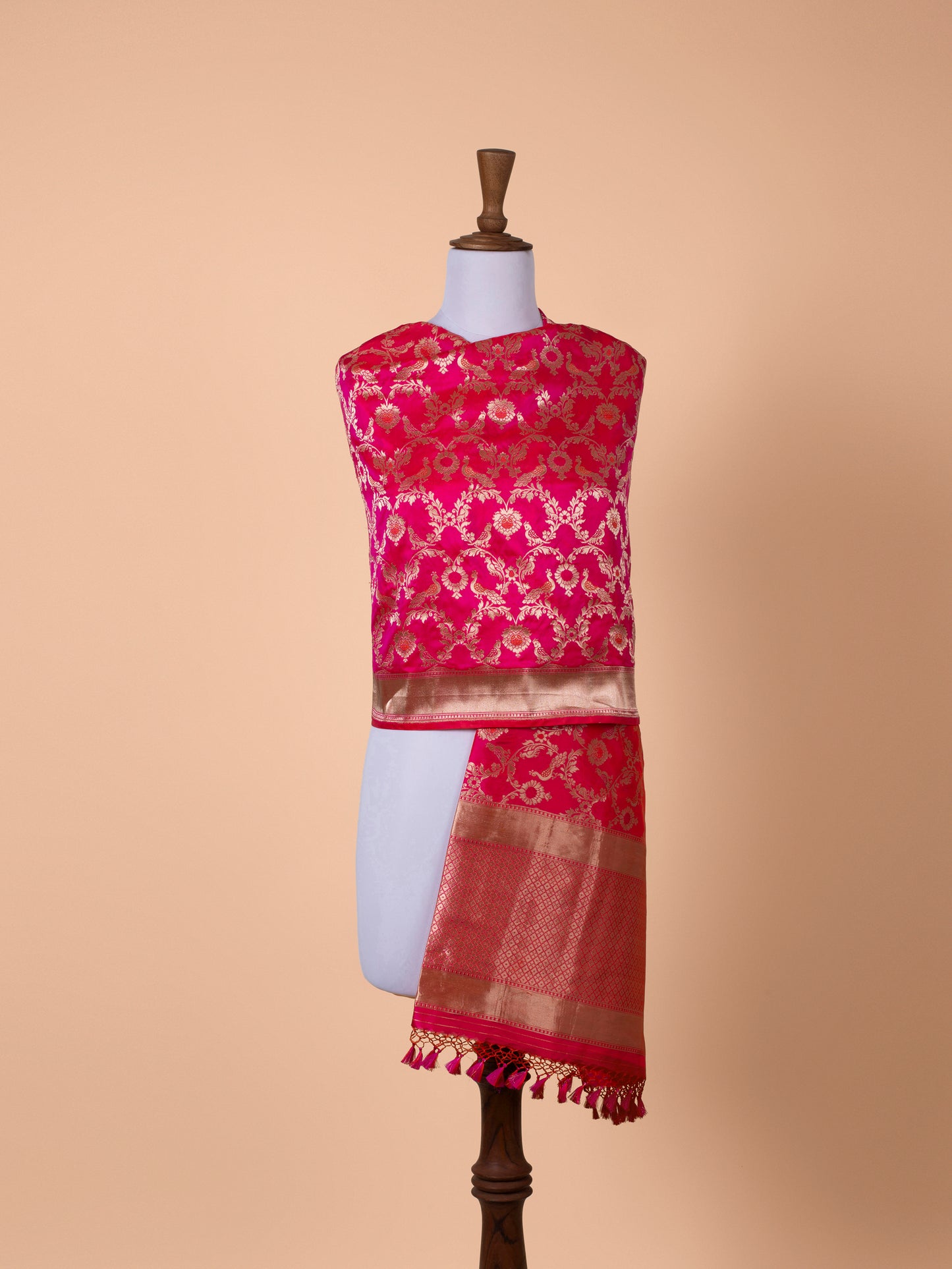 Handwoven Rani Pink Silk Dupatta