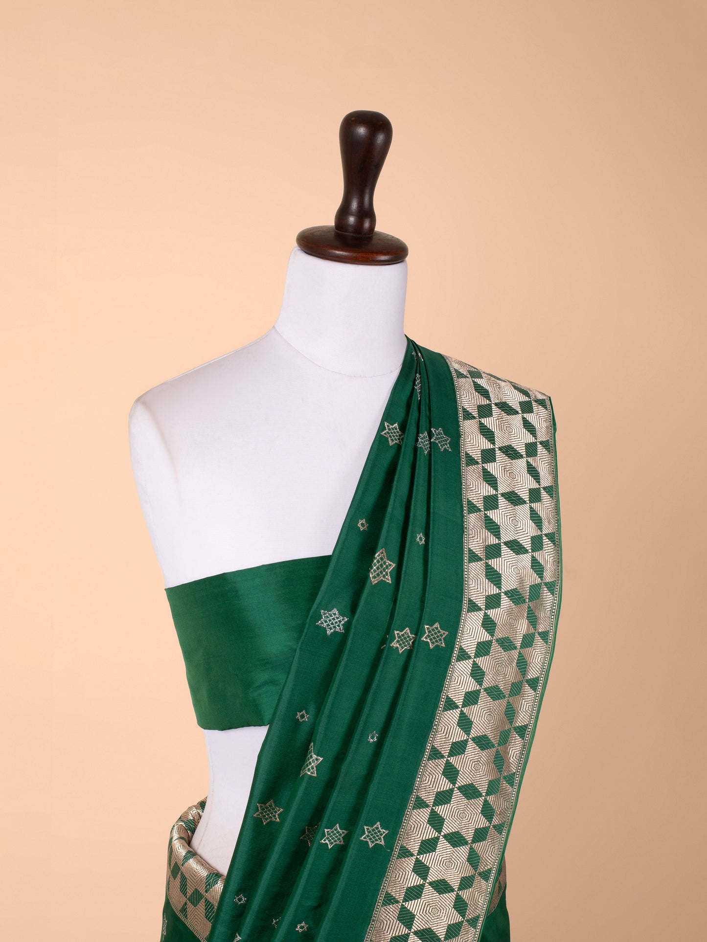 Handwoven Bottle Green Silk Saree