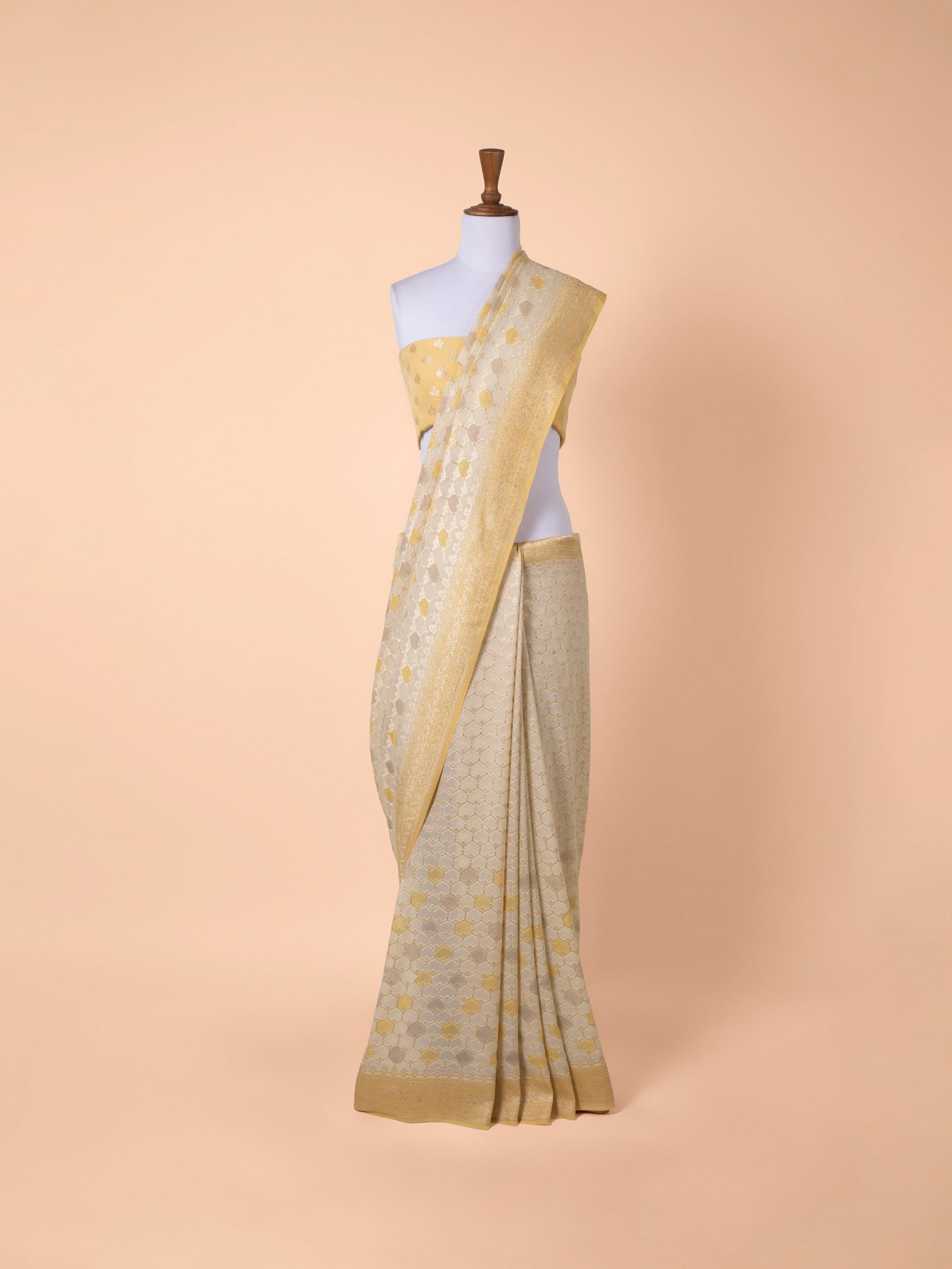 Handwoven Beige Georgette Saree