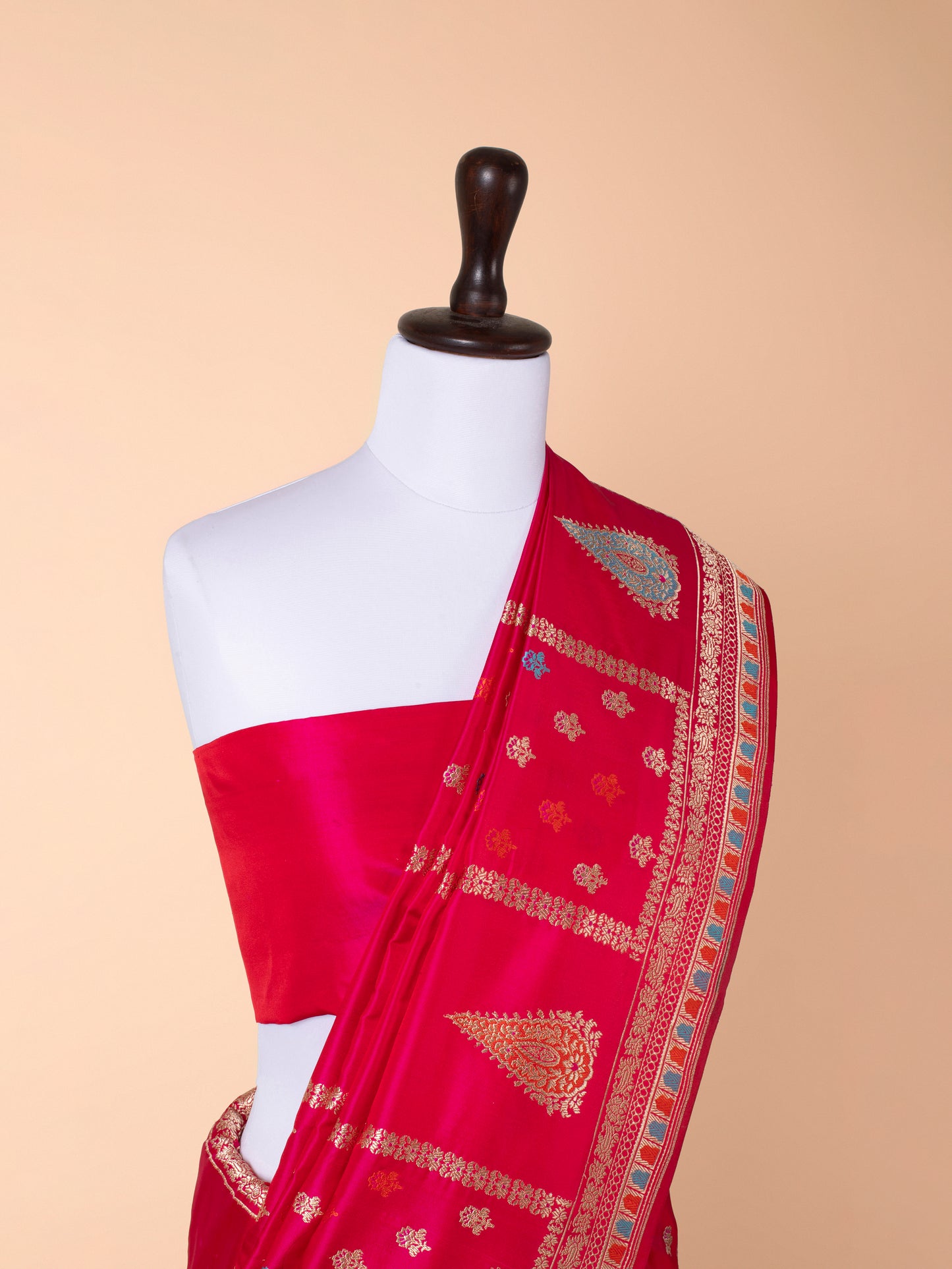 Handwoven Red Silk Saree