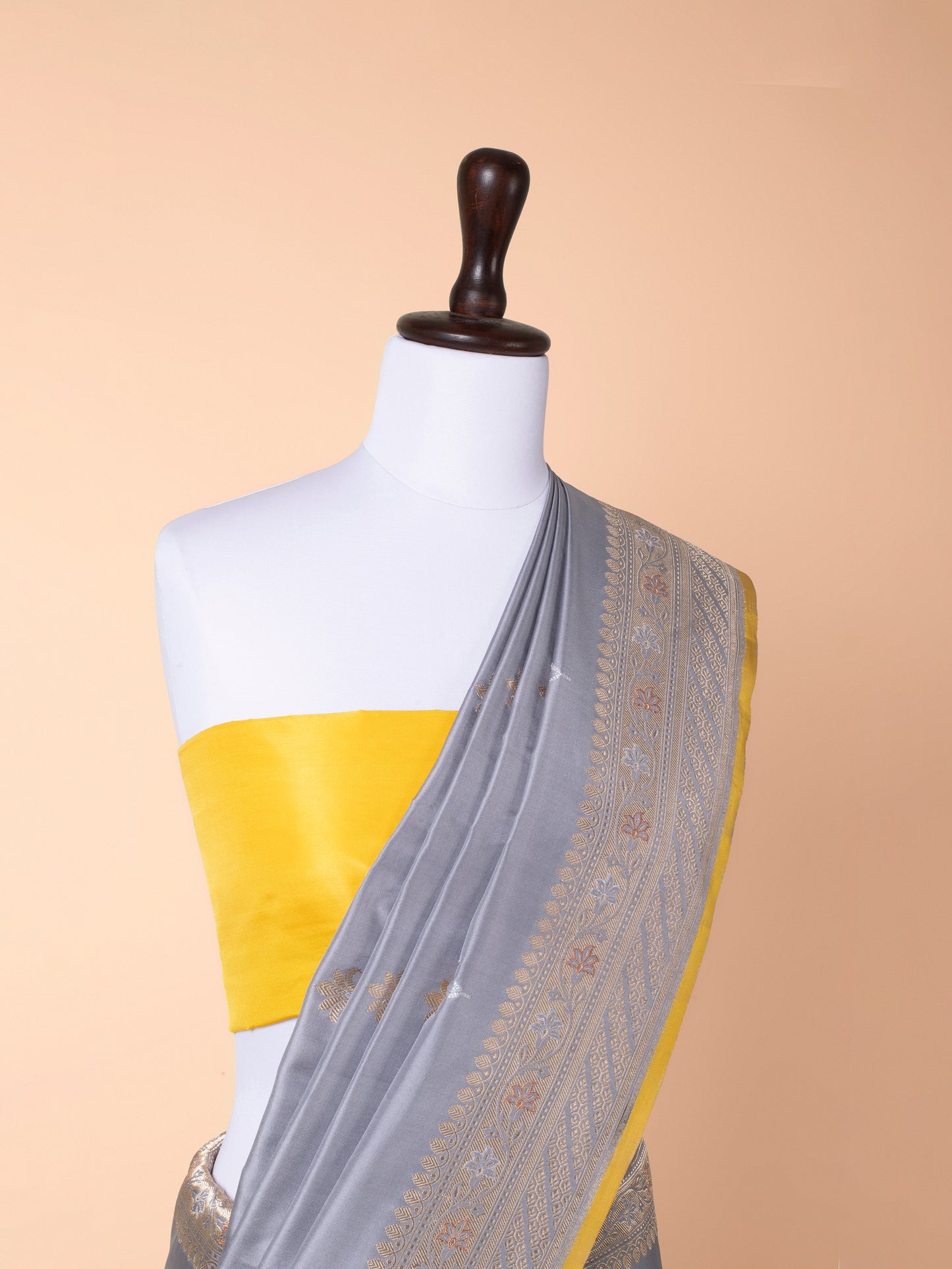 Handwoven Grey Silk Saree