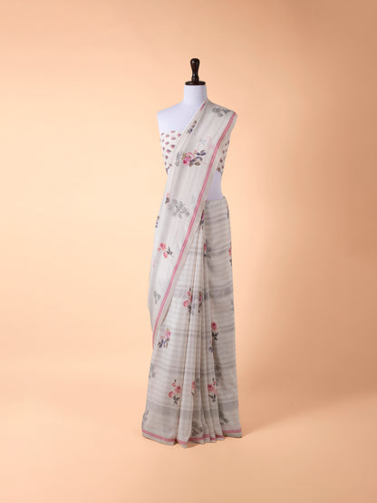 Handwoven White Crepe Saree