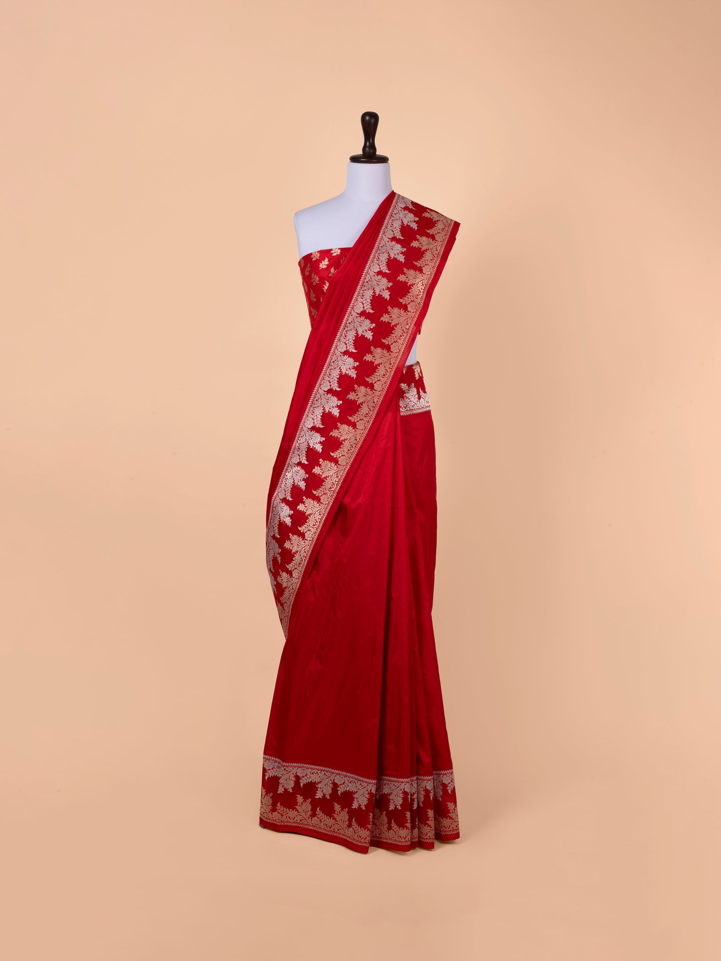 Handwoven Red Silk Saree