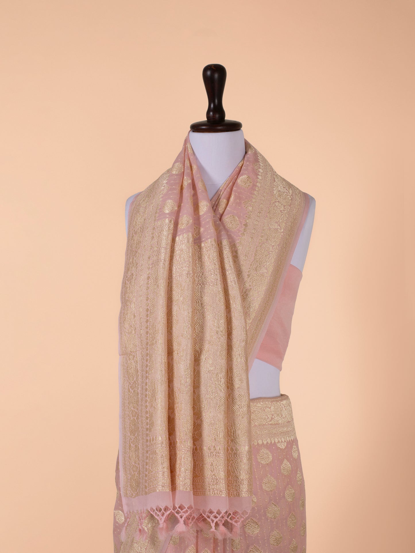 Handwoven Peach Georgette Saree