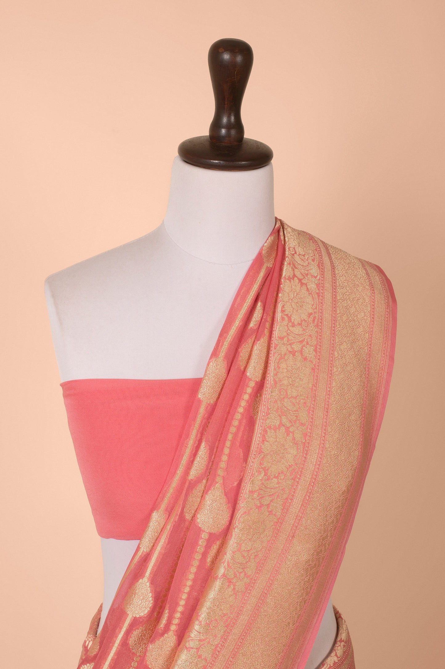 Handwoven Pink Georgette Saree