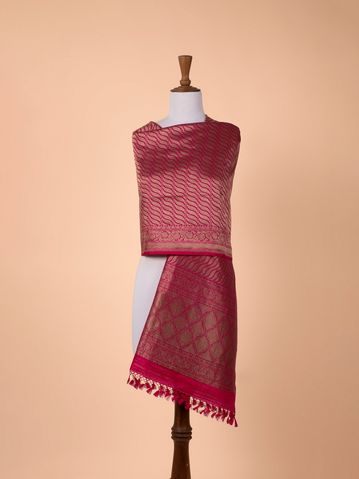 Handwoven Rani Pink Silk Dupatta