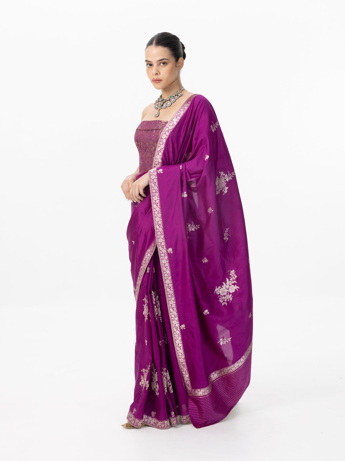 Handwoven Magenta Silk Cutwork Banarasi Saree