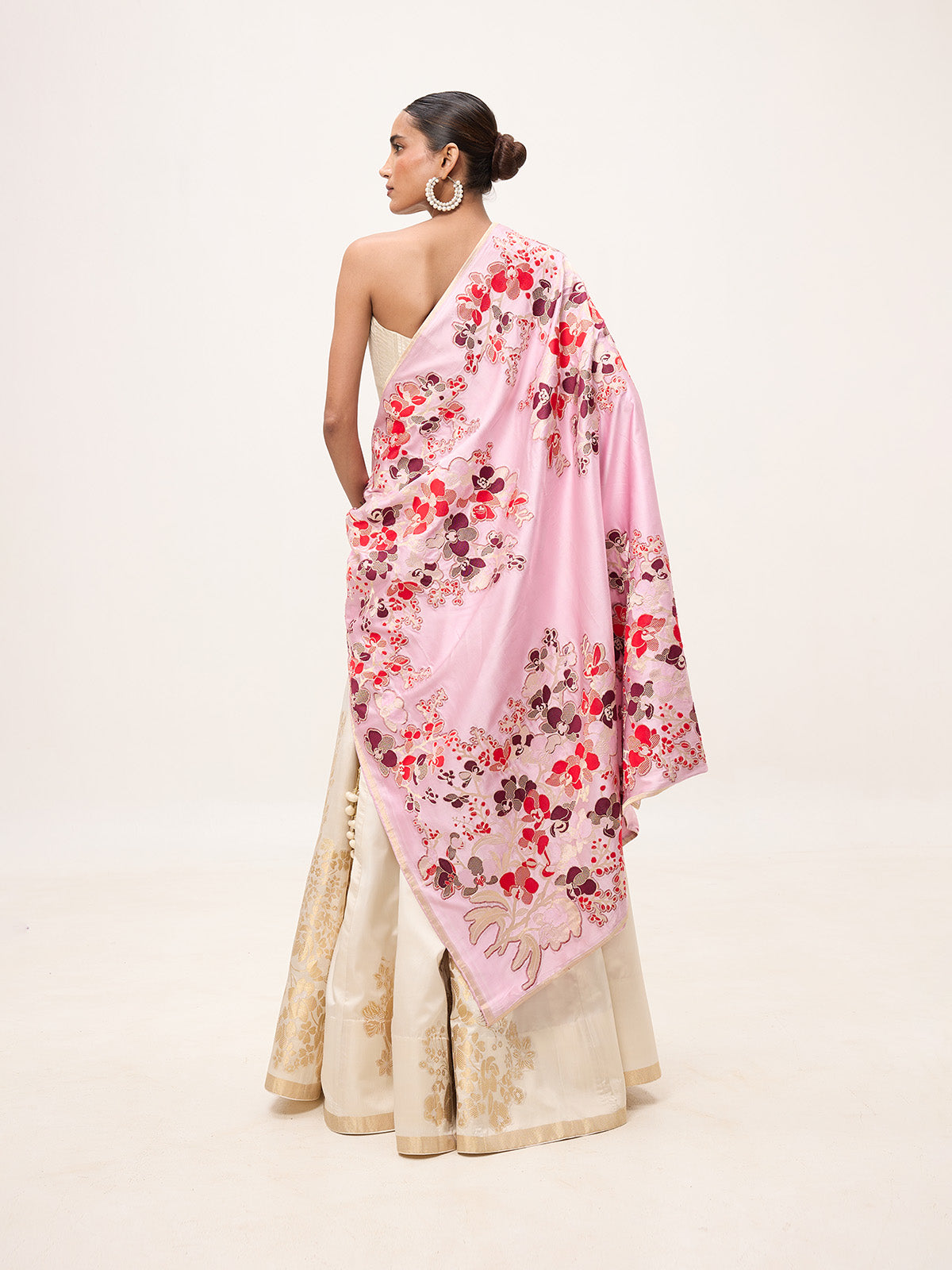 Handwoven Pink Silk Banarasi Shawl