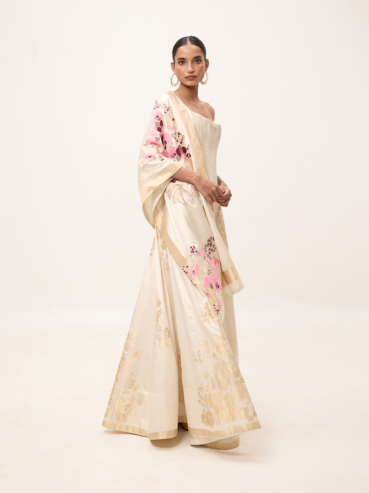 Handwoven Off-White Silk Banarasi Shawl